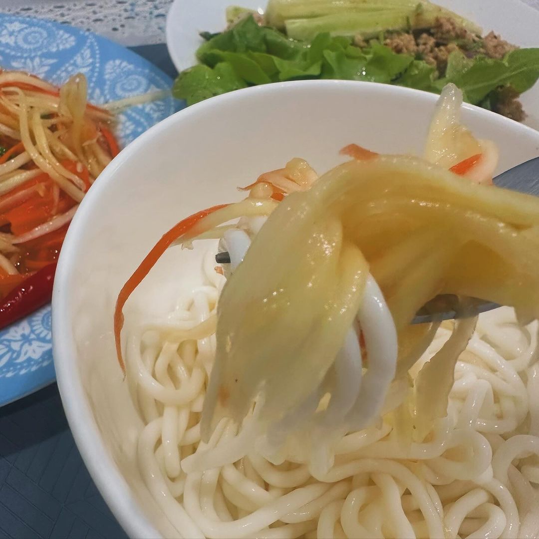 โอ๊ค - สมิทธิ์ อารยะสกุล