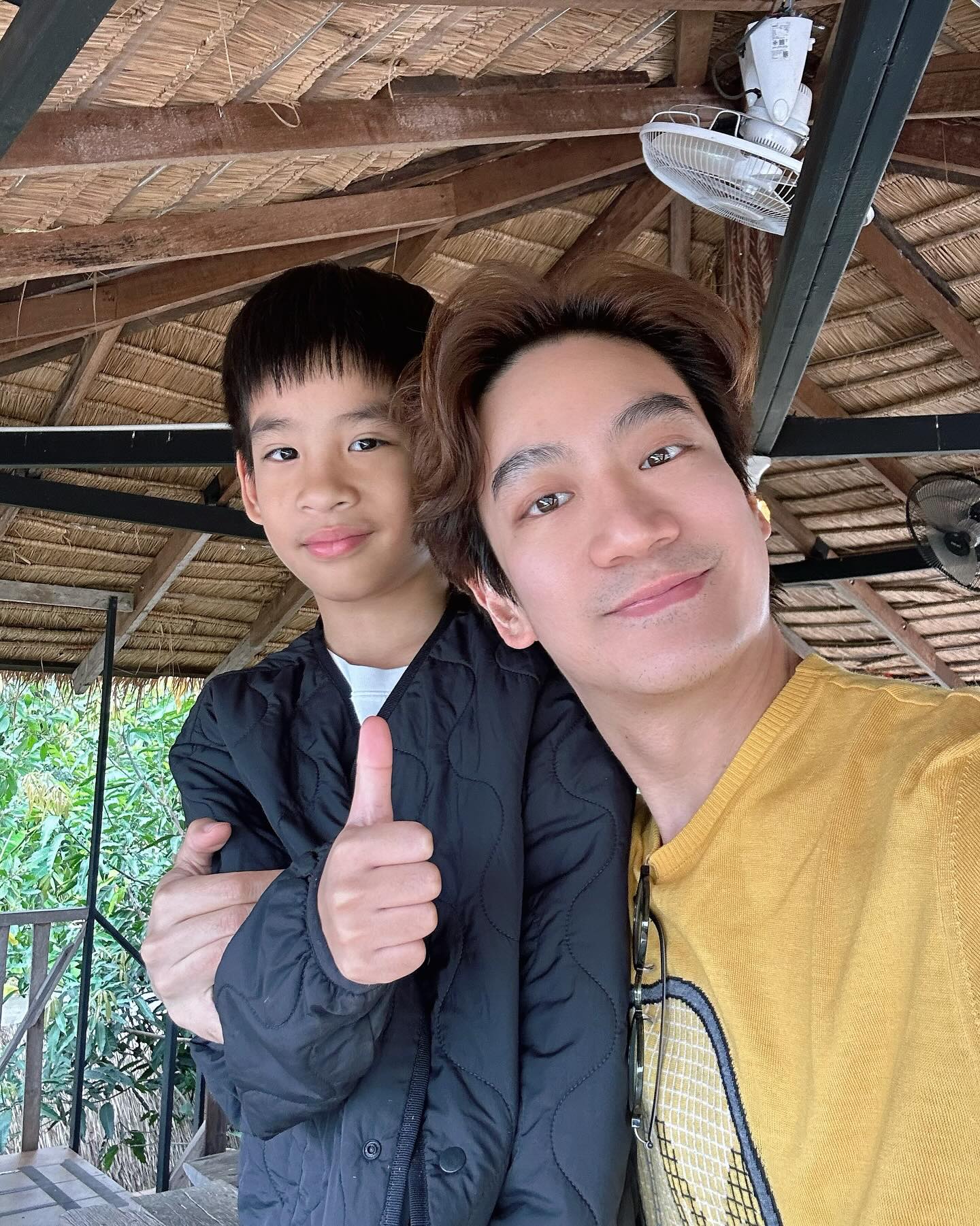 โอ๊ค - สมิทธิ์ อารยะสกุล