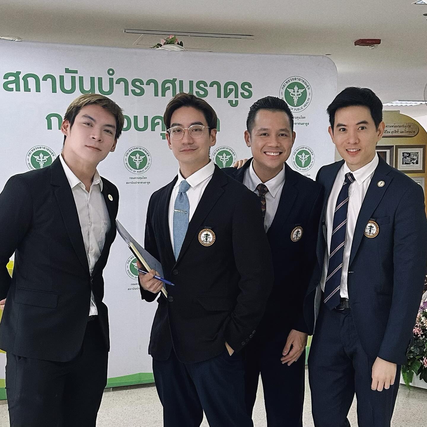 โอ๊ค - สมิทธิ์ อารยะสกุล