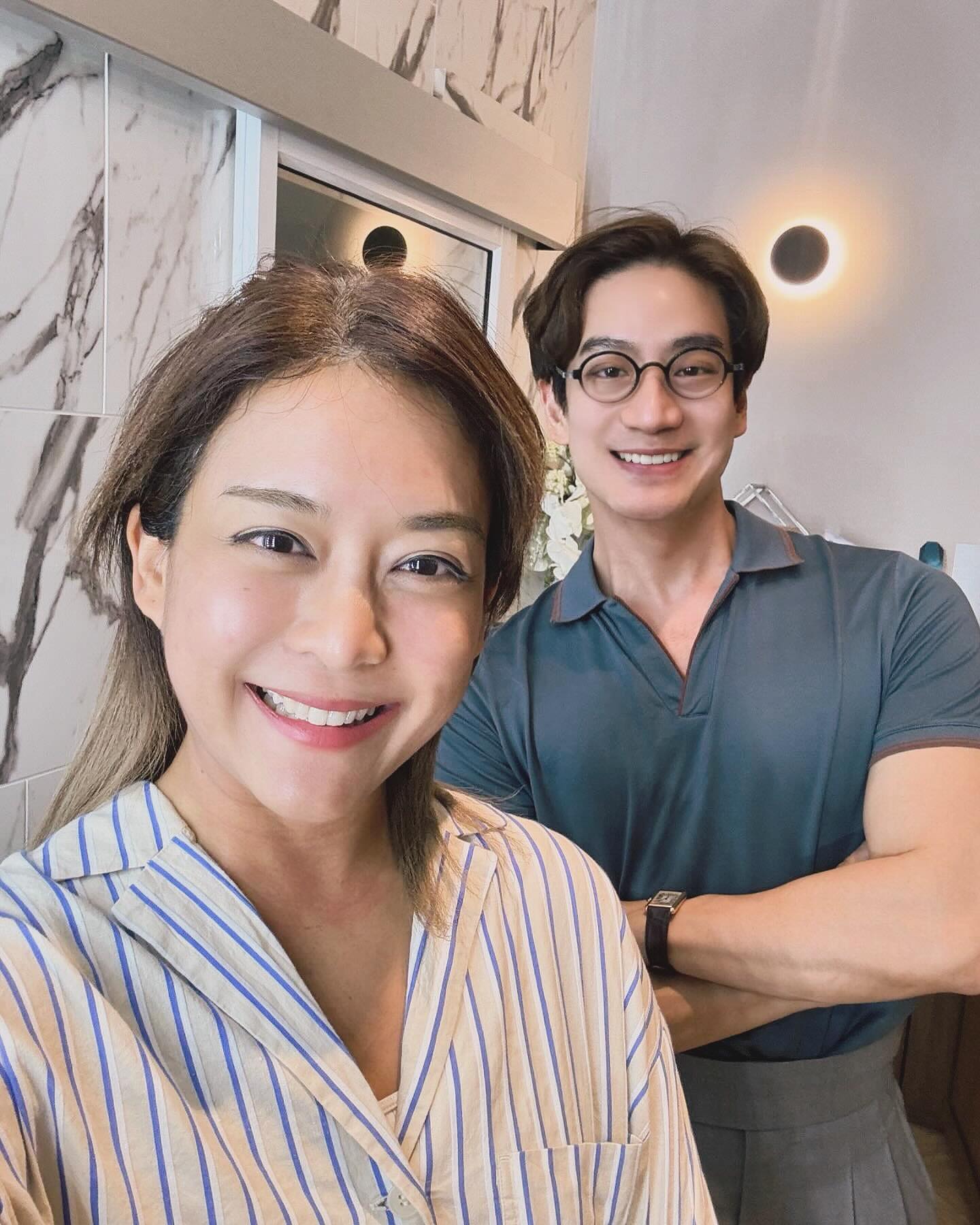โอ๊ค - สมิทธิ์ อารยะสกุล