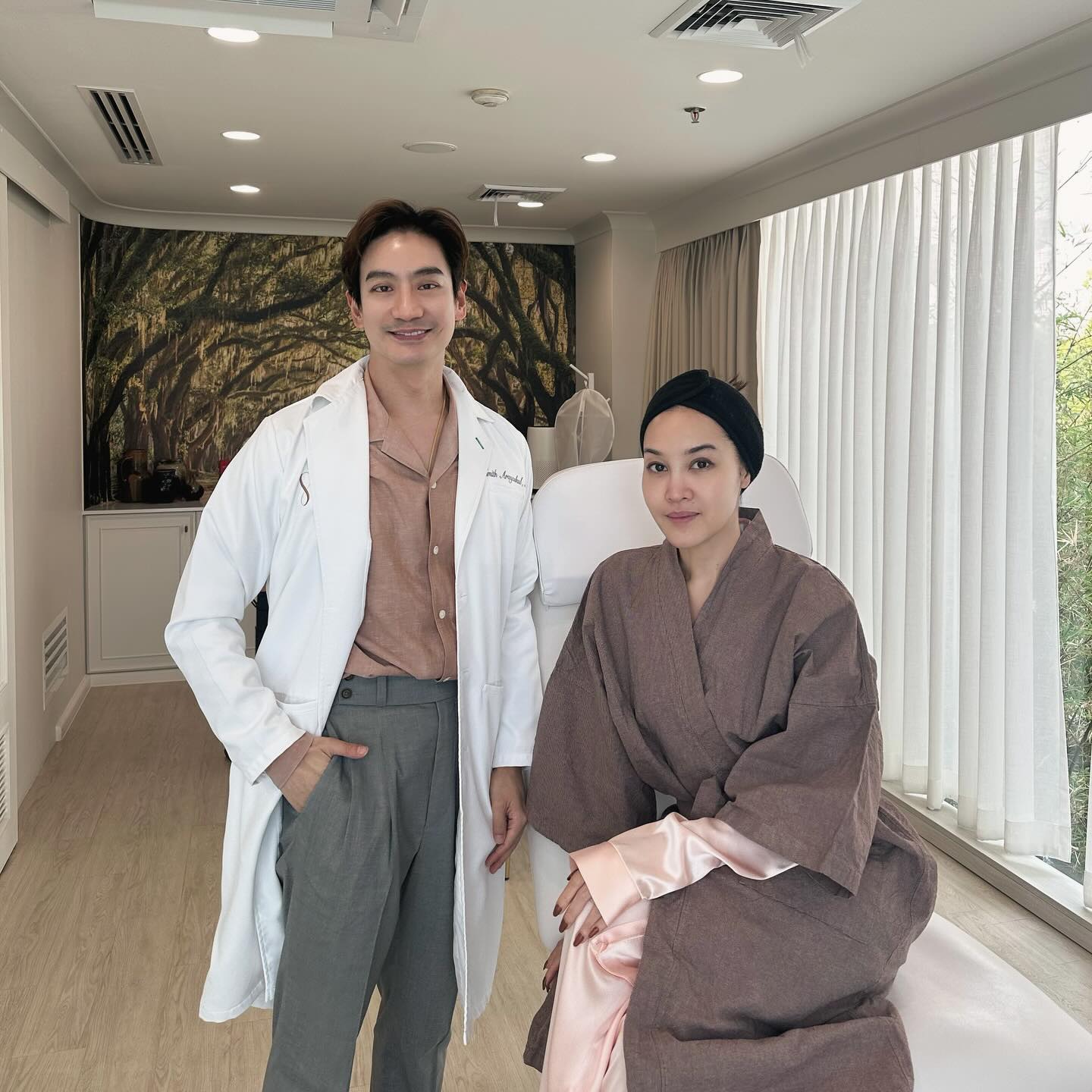 โอ๊ค - สมิทธิ์ อารยะสกุล