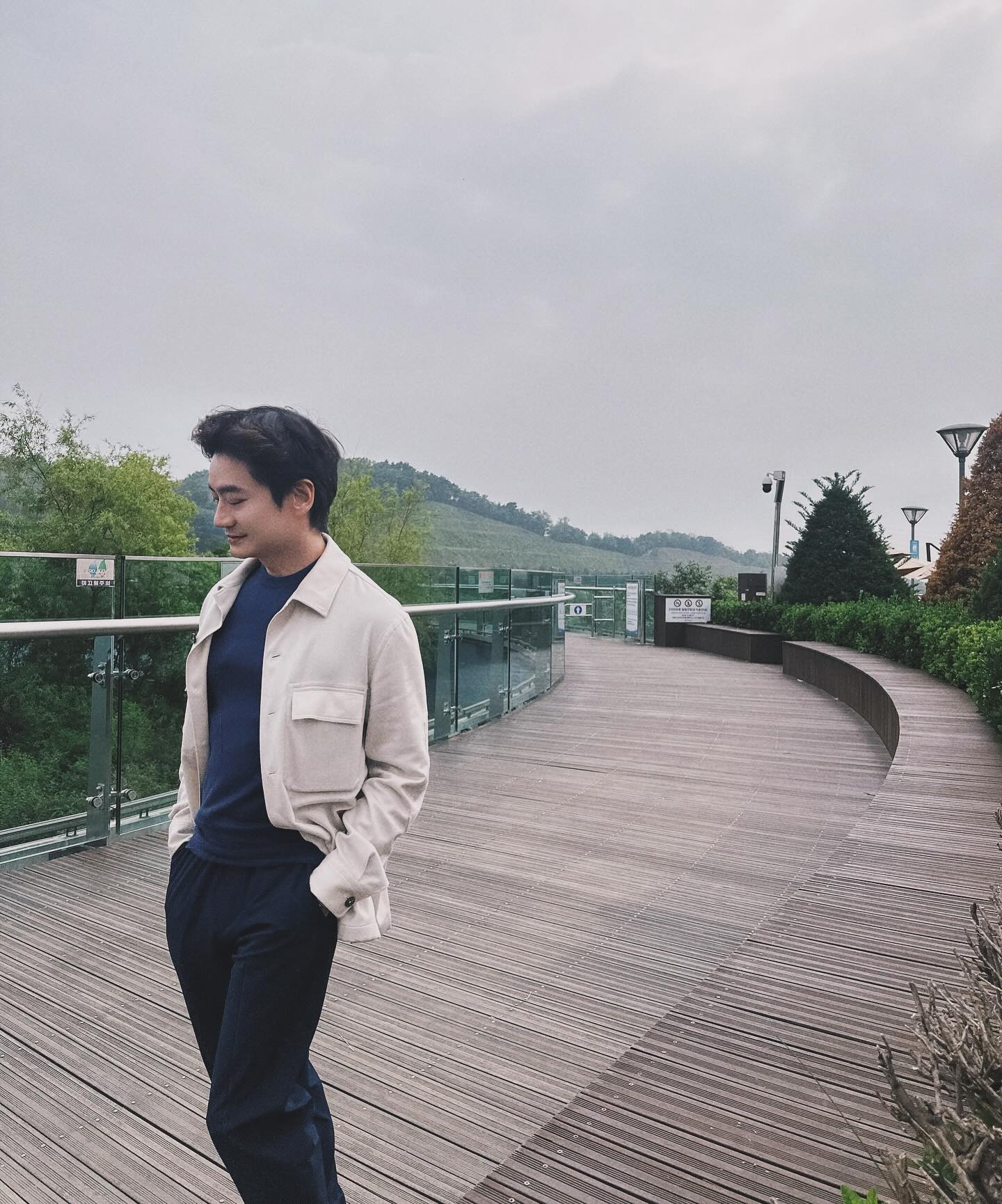 โอ๊ค - สมิทธิ์ อารยะสกุล