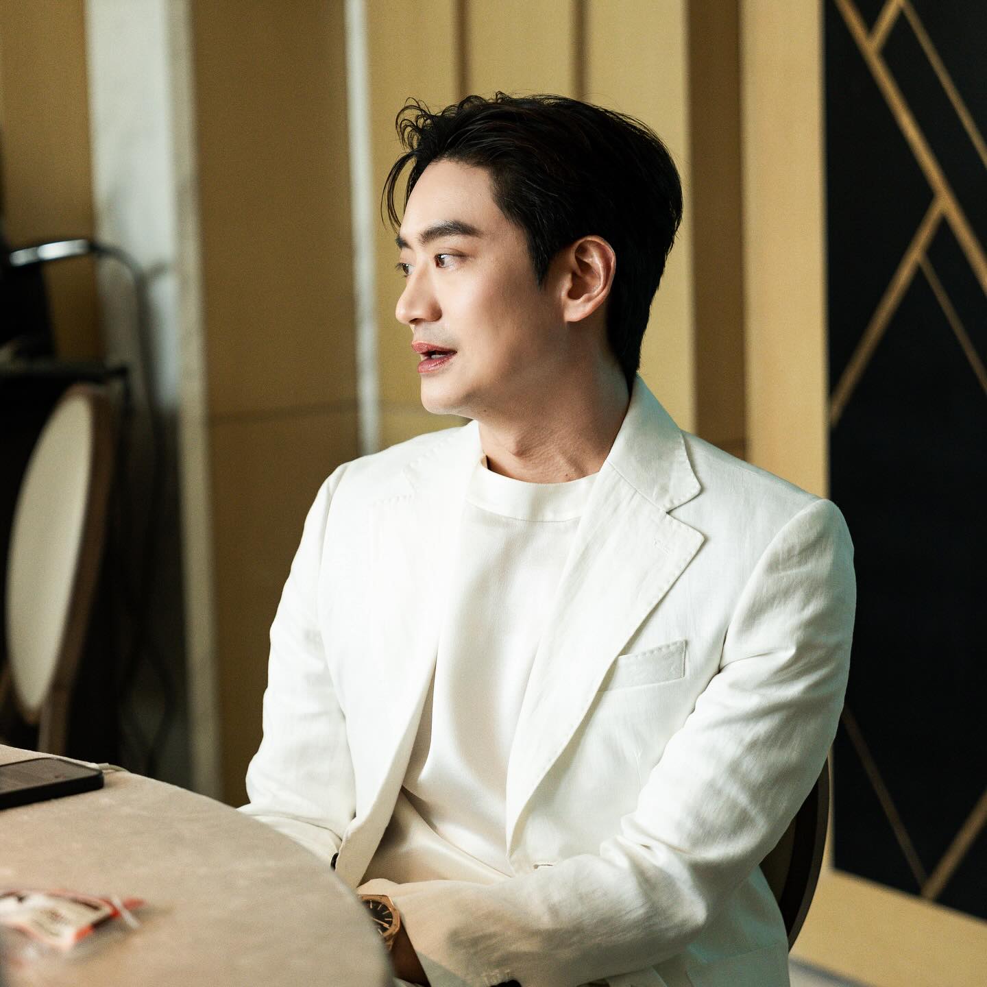 โอ๊ค - สมิทธิ์ อารยะสกุล