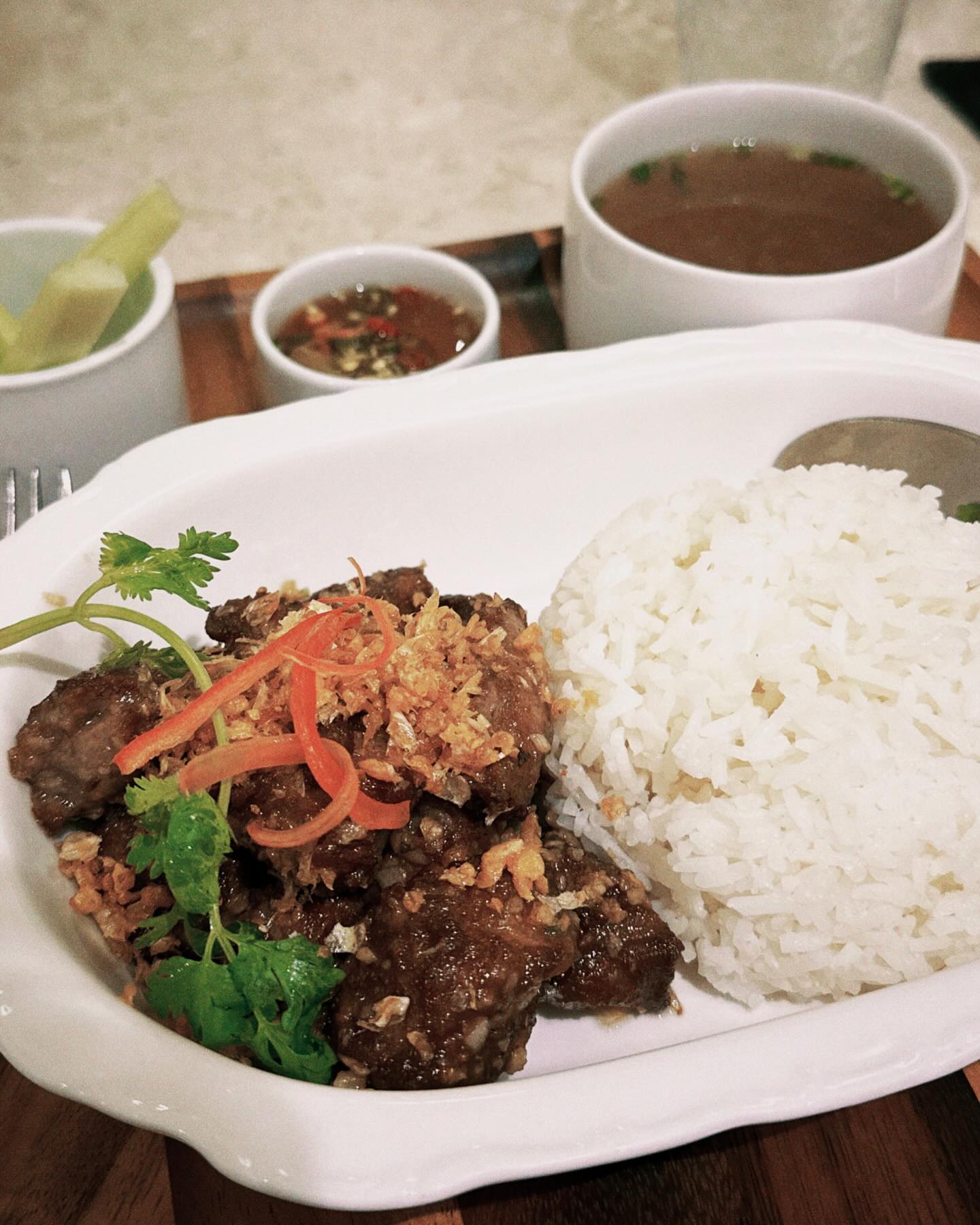 โอ๊ค - สมิทธิ์ อารยะสกุล