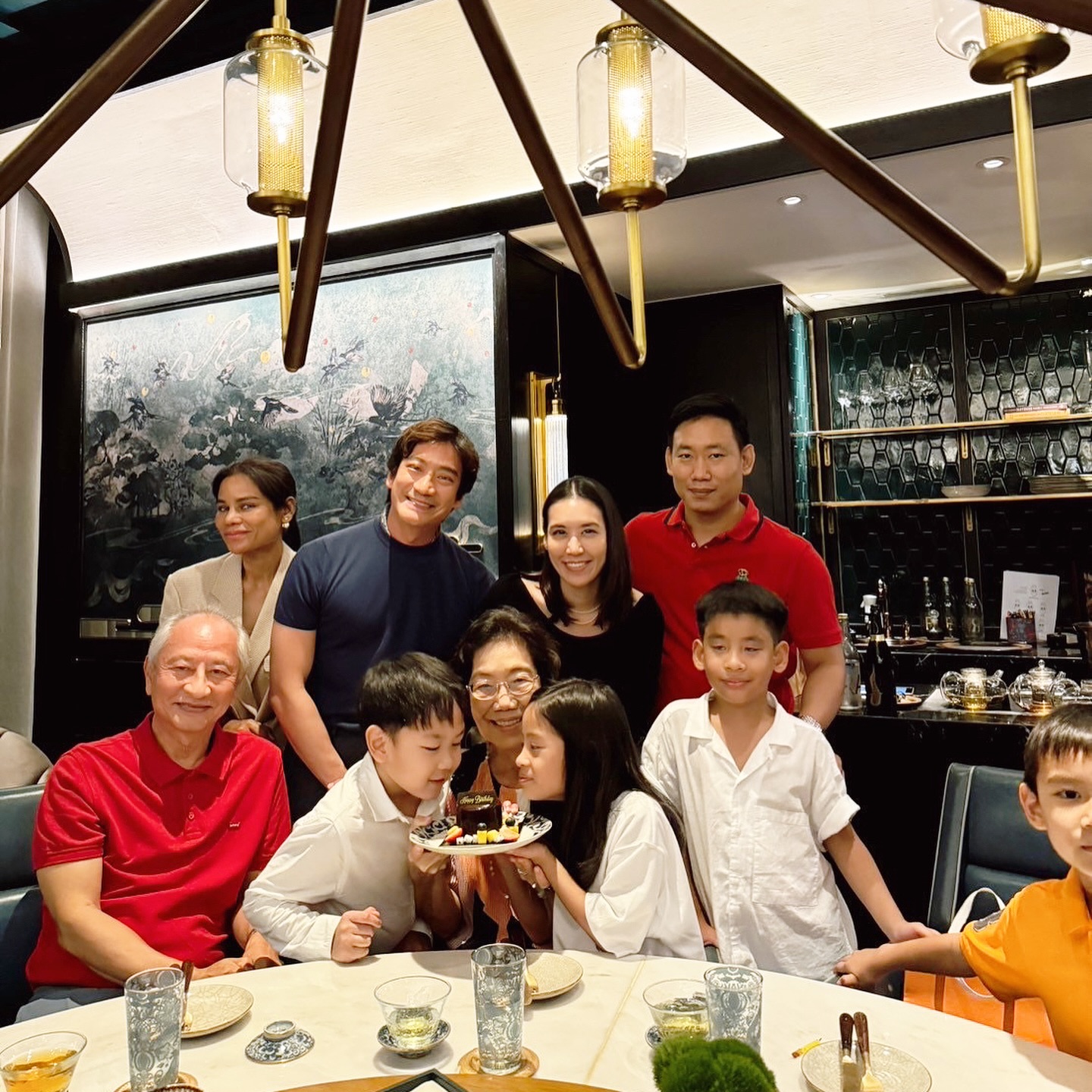 โอ๊ค - สมิทธิ์ อารยะสกุล