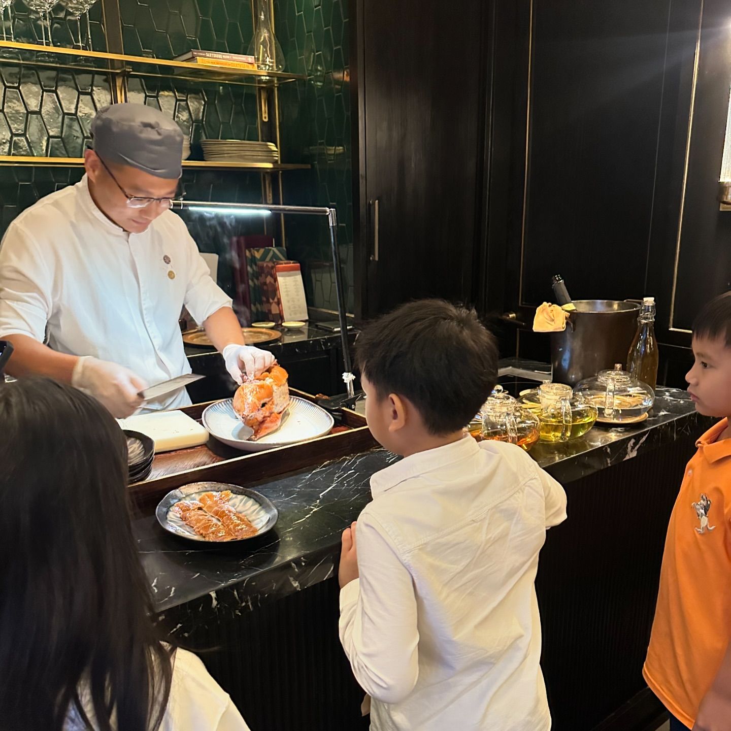 โอ๊ค - สมิทธิ์ อารยะสกุล