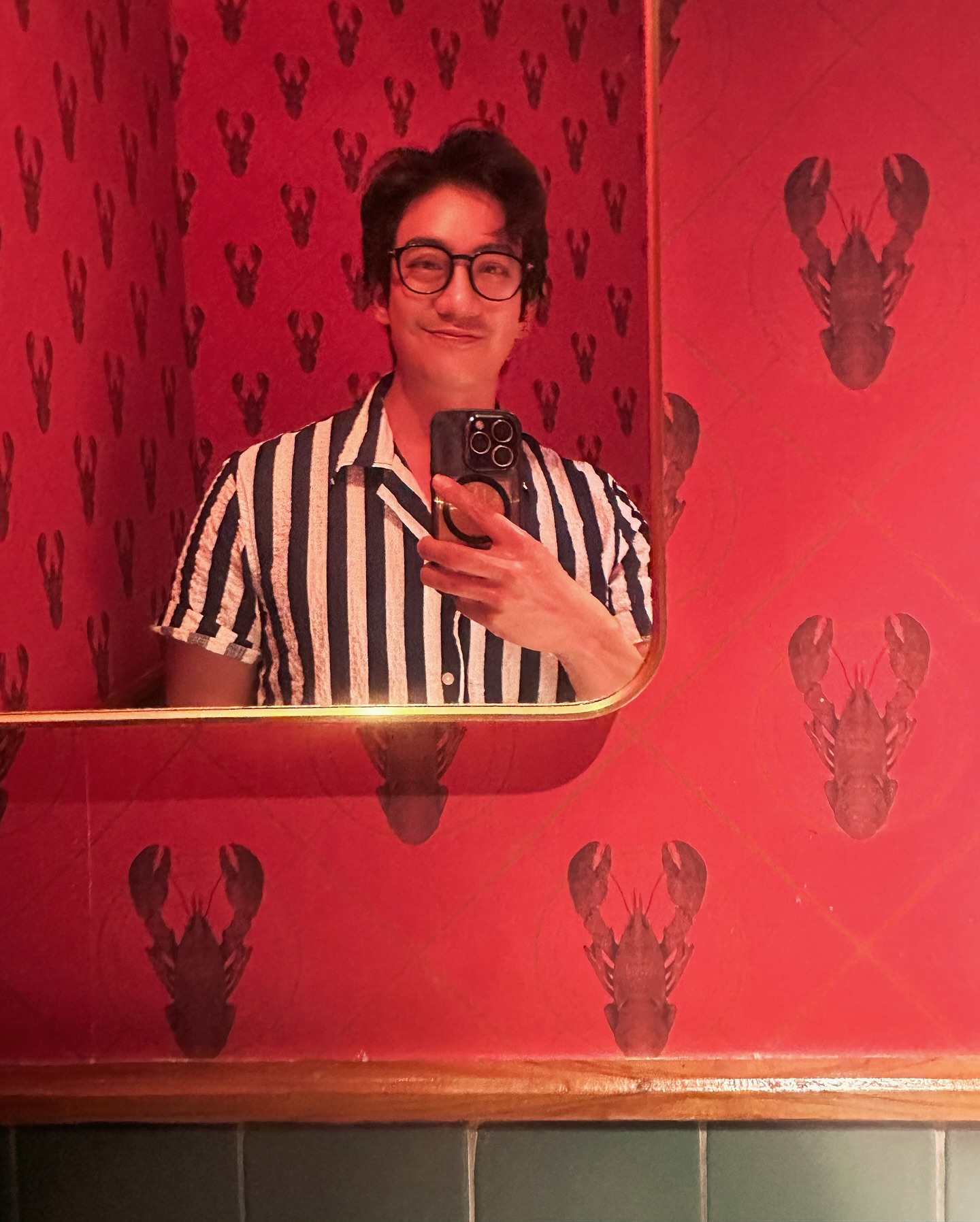 โอ๊ค - สมิทธิ์ อารยะสกุล