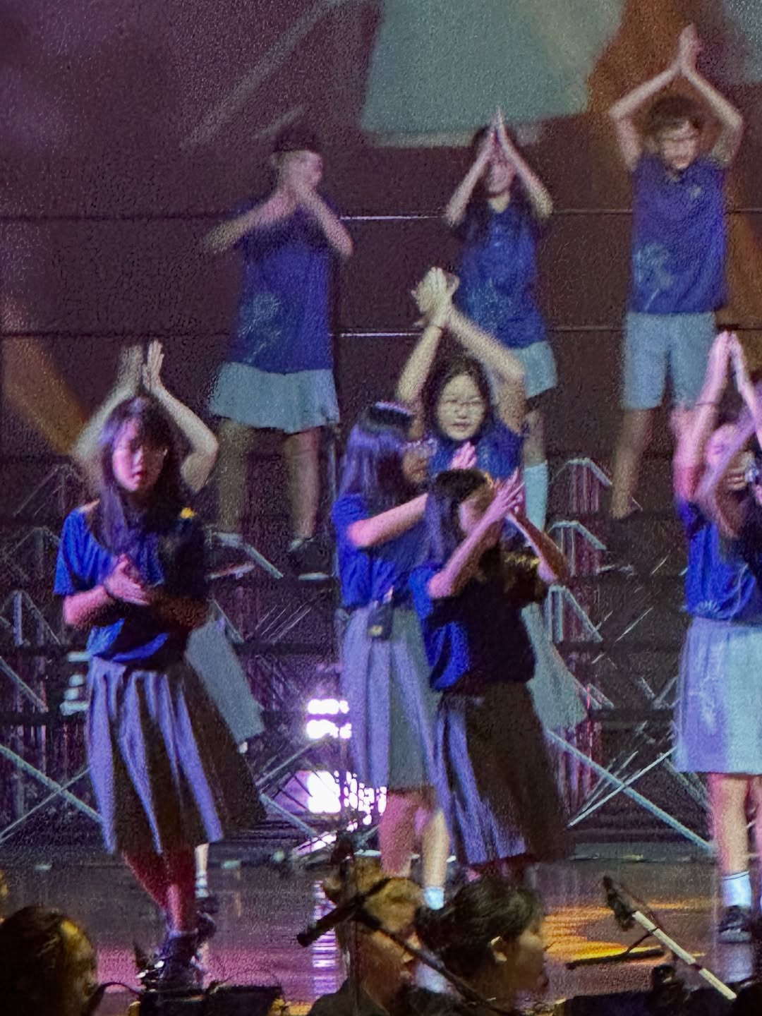 โอ๊ค - สมิทธิ์ อารยะสกุล
