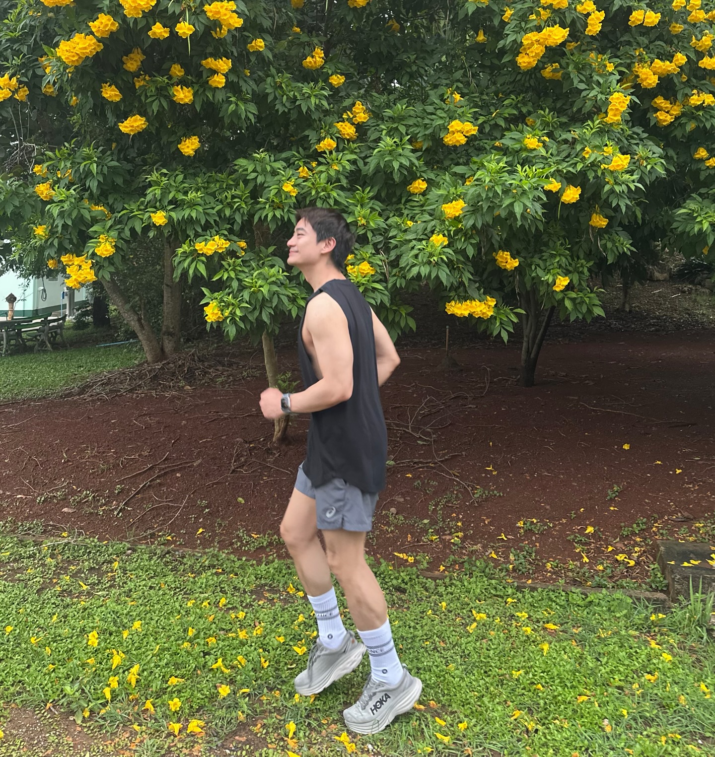 โอ๊ค - สมิทธิ์ อารยะสกุล