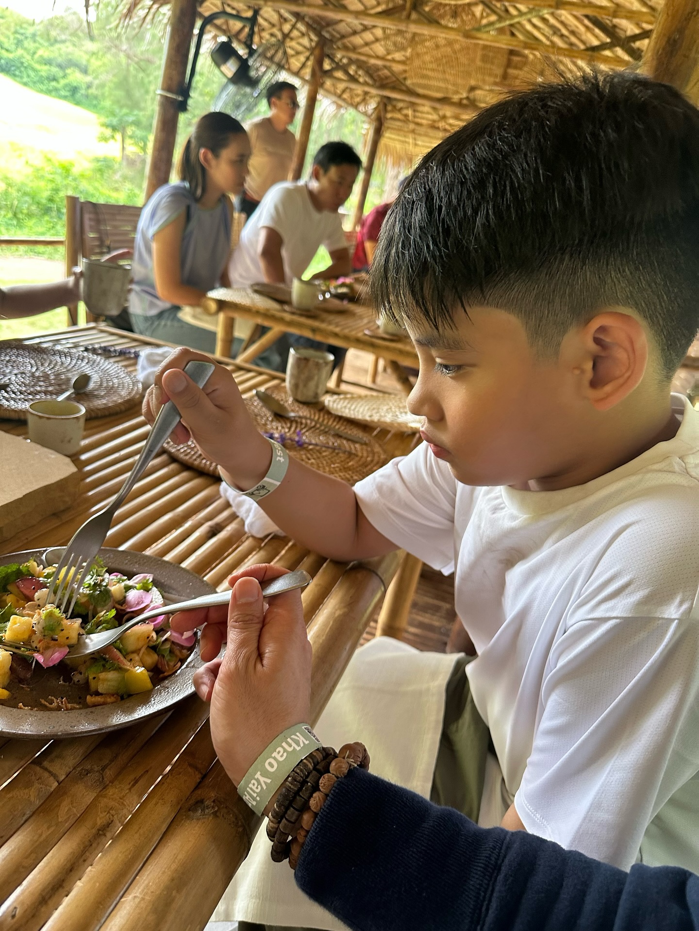 โอ๊ค - สมิทธิ์ อารยะสกุล