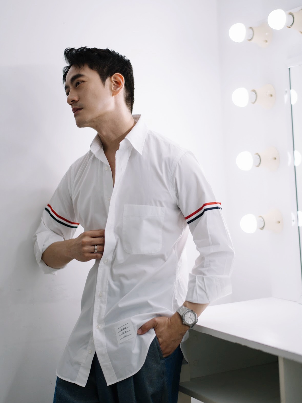 โอ๊ค - สมิทธิ์ อารยะสกุล