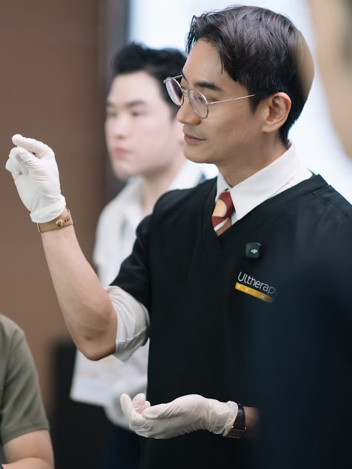 โอ๊ค - สมิทธิ์ อารยะสกุล