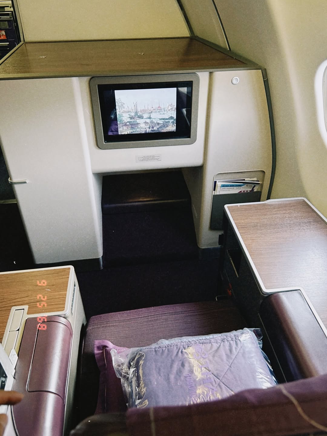 โอ๊ค - สมิทธิ์ อารยะสกุล