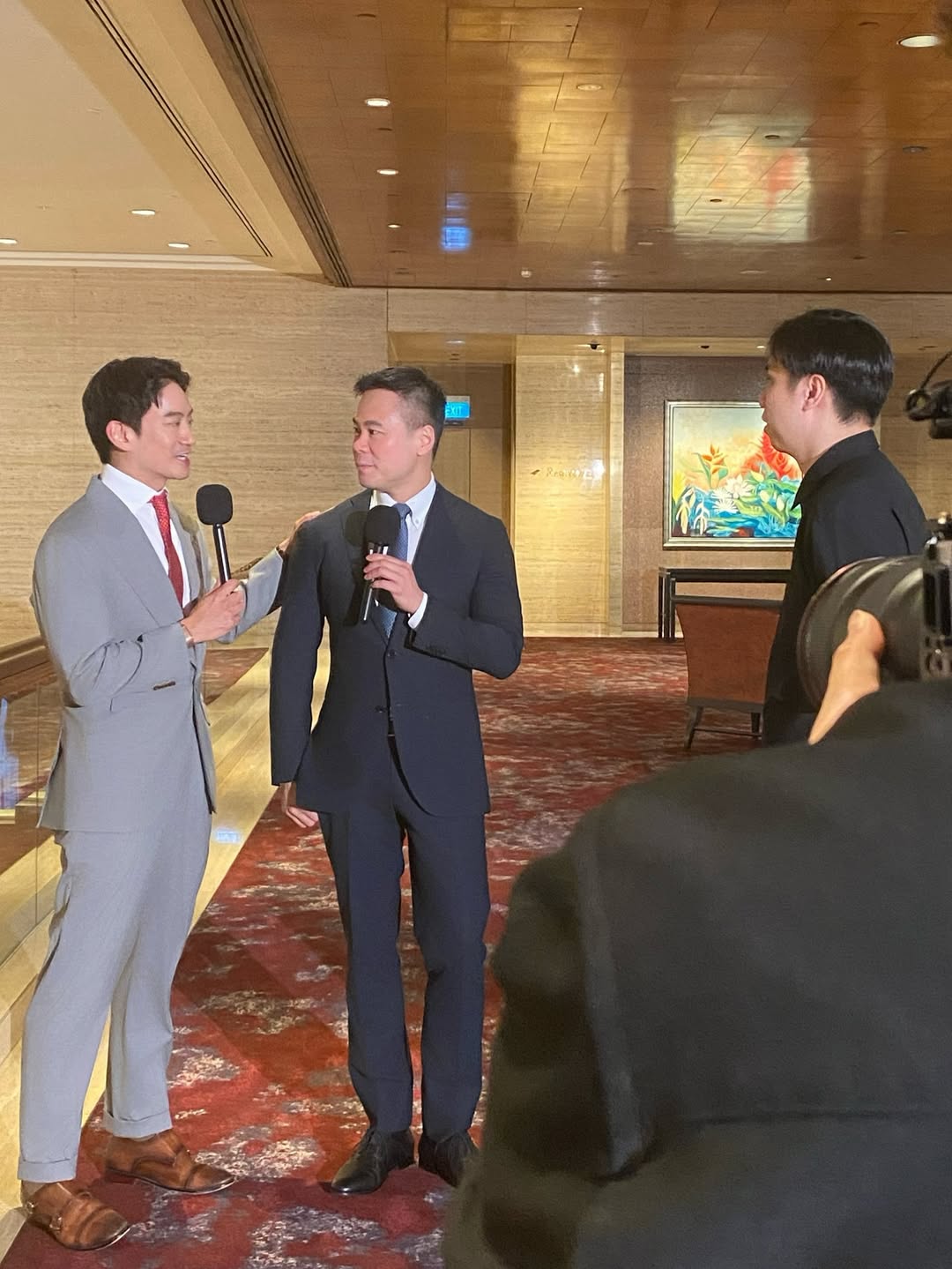 โอ๊ค - สมิทธิ์ อารยะสกุล