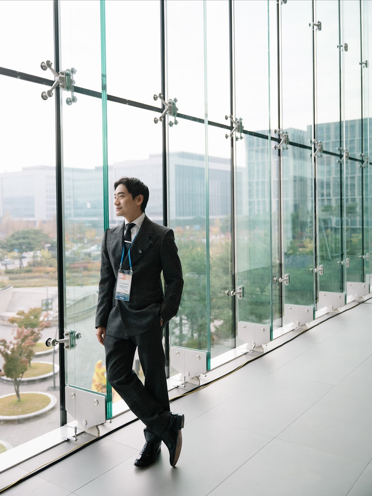 โอ๊ค - สมิทธิ์ อารยะสกุล