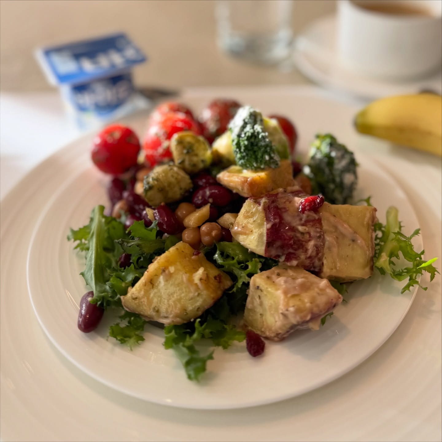 โอ๊ค - สมิทธิ์ อารยะสกุล