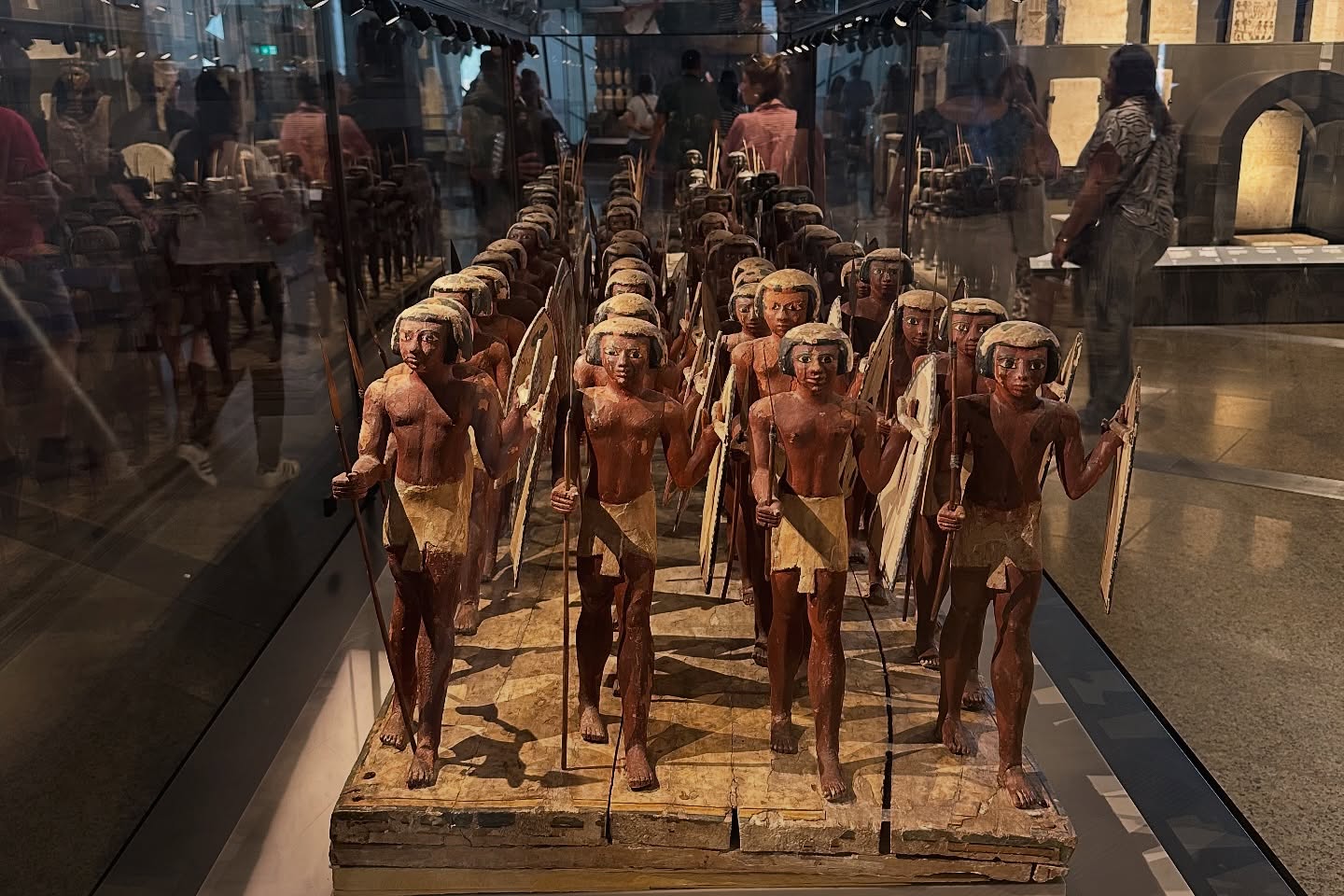 โอ๊ค - สมิทธิ์ อารยะสกุล