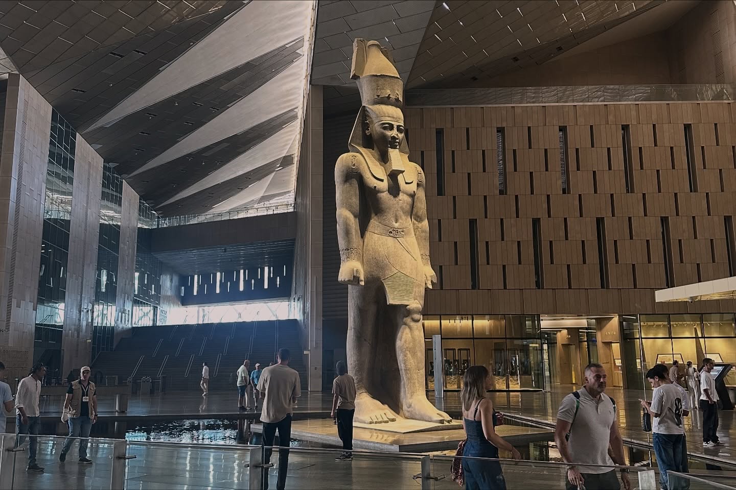 โอ๊ค - สมิทธิ์ อารยะสกุล