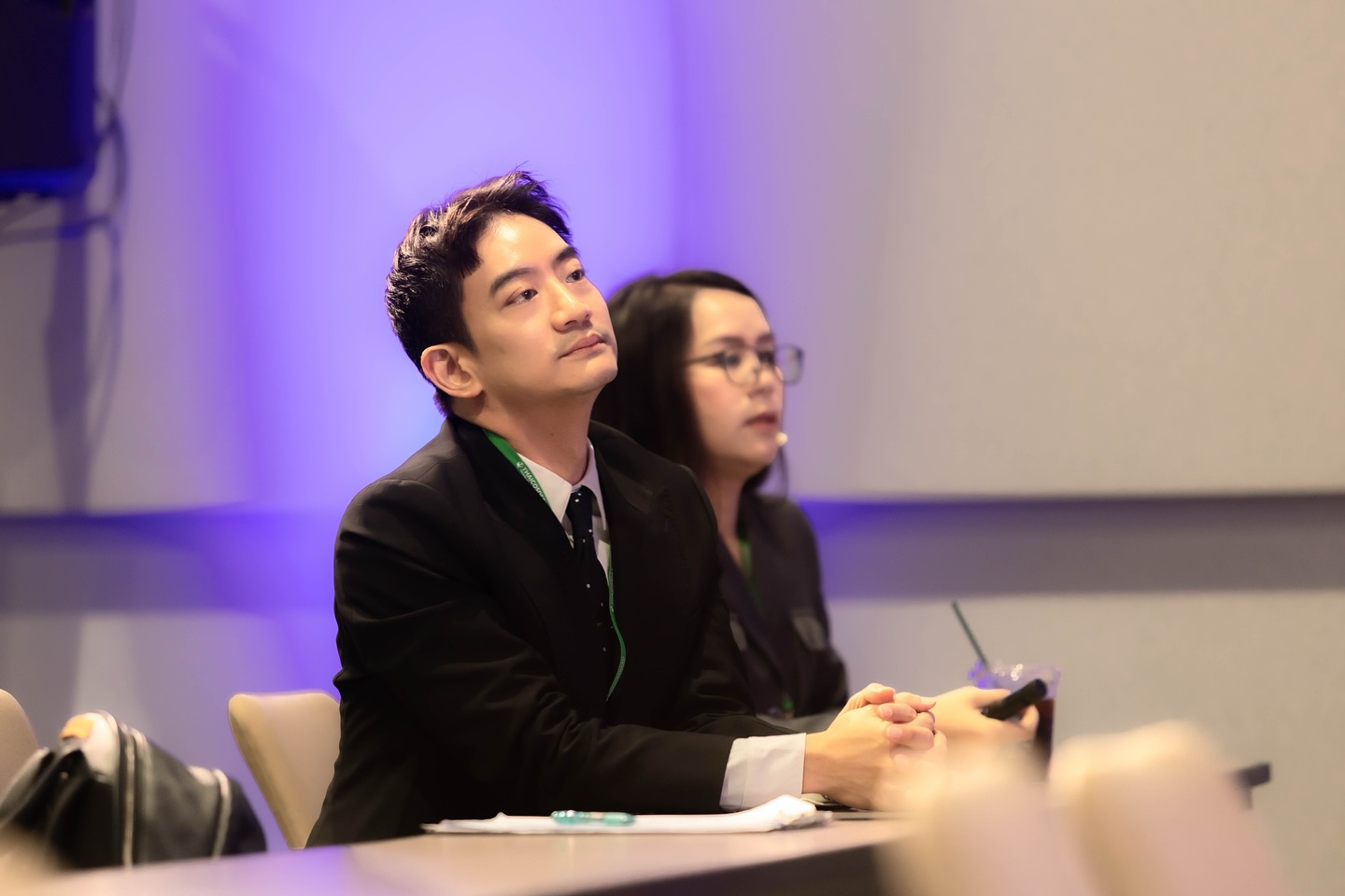 โอ๊ค - สมิทธิ์ อารยะสกุล