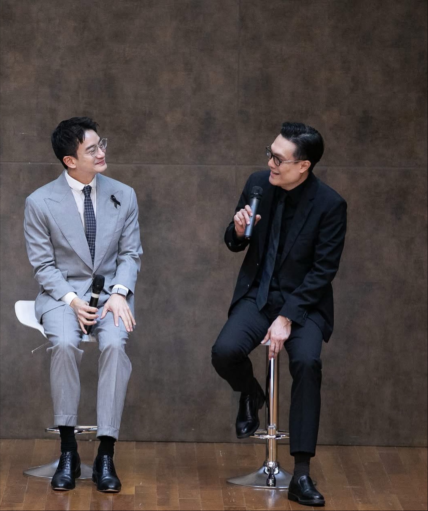 โอ๊ค - สมิทธิ์ อารยะสกุล