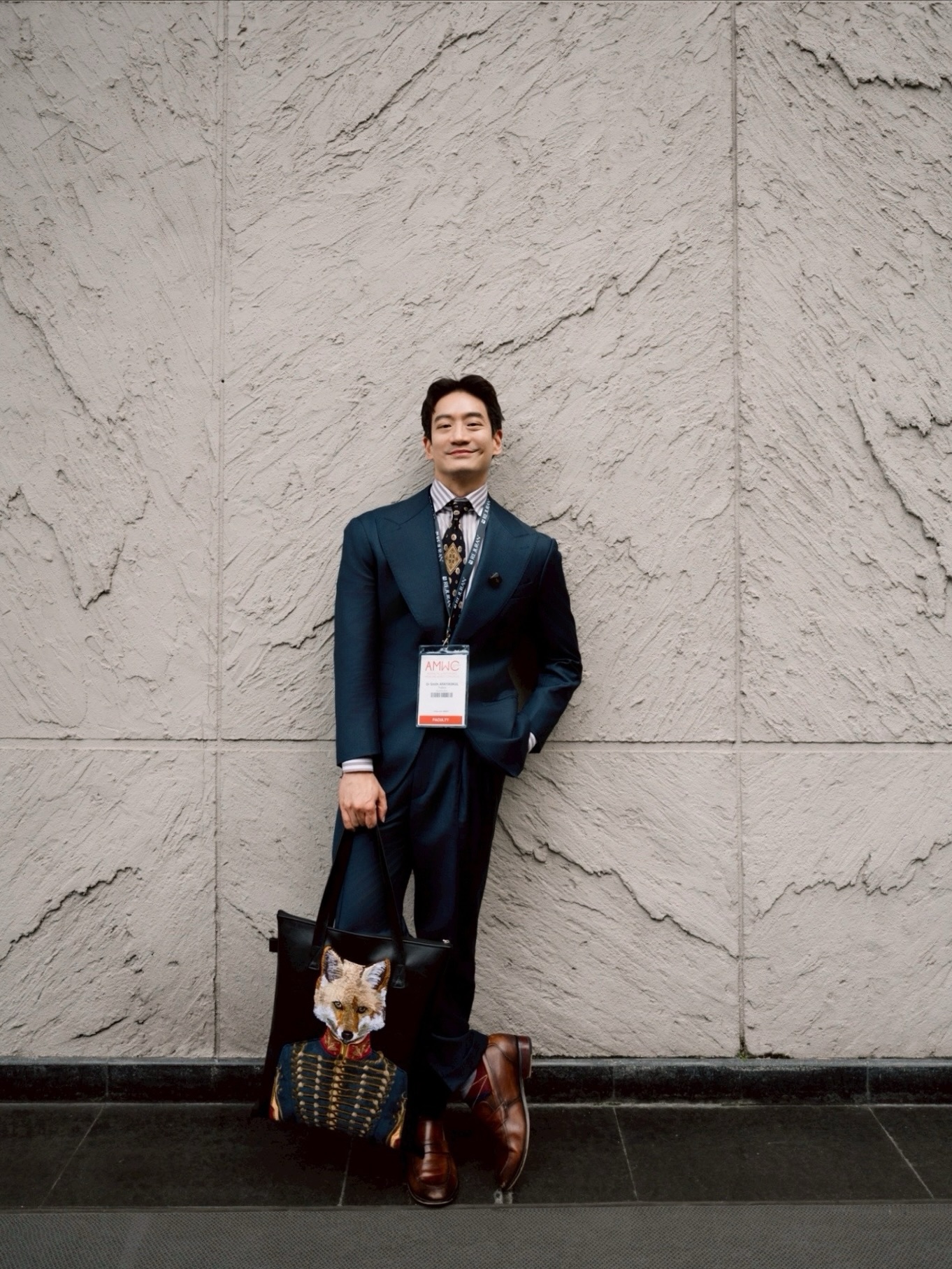 โอ๊ค - สมิทธิ์ อารยะสกุล