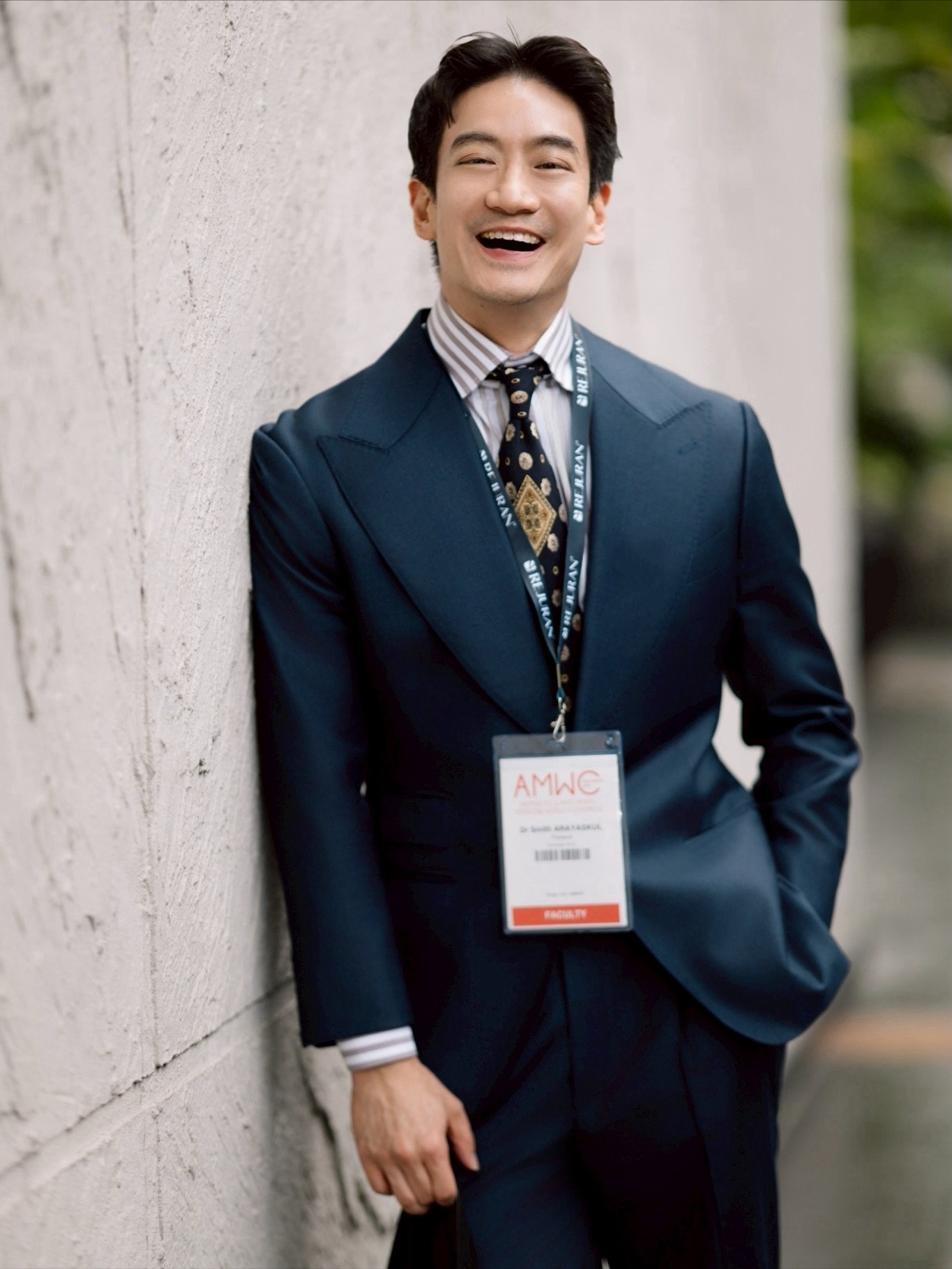 โอ๊ค - สมิทธิ์ อารยะสกุล