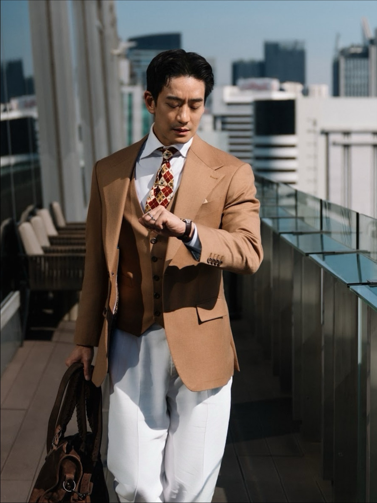 โอ๊ค - สมิทธิ์ อารยะสกุล