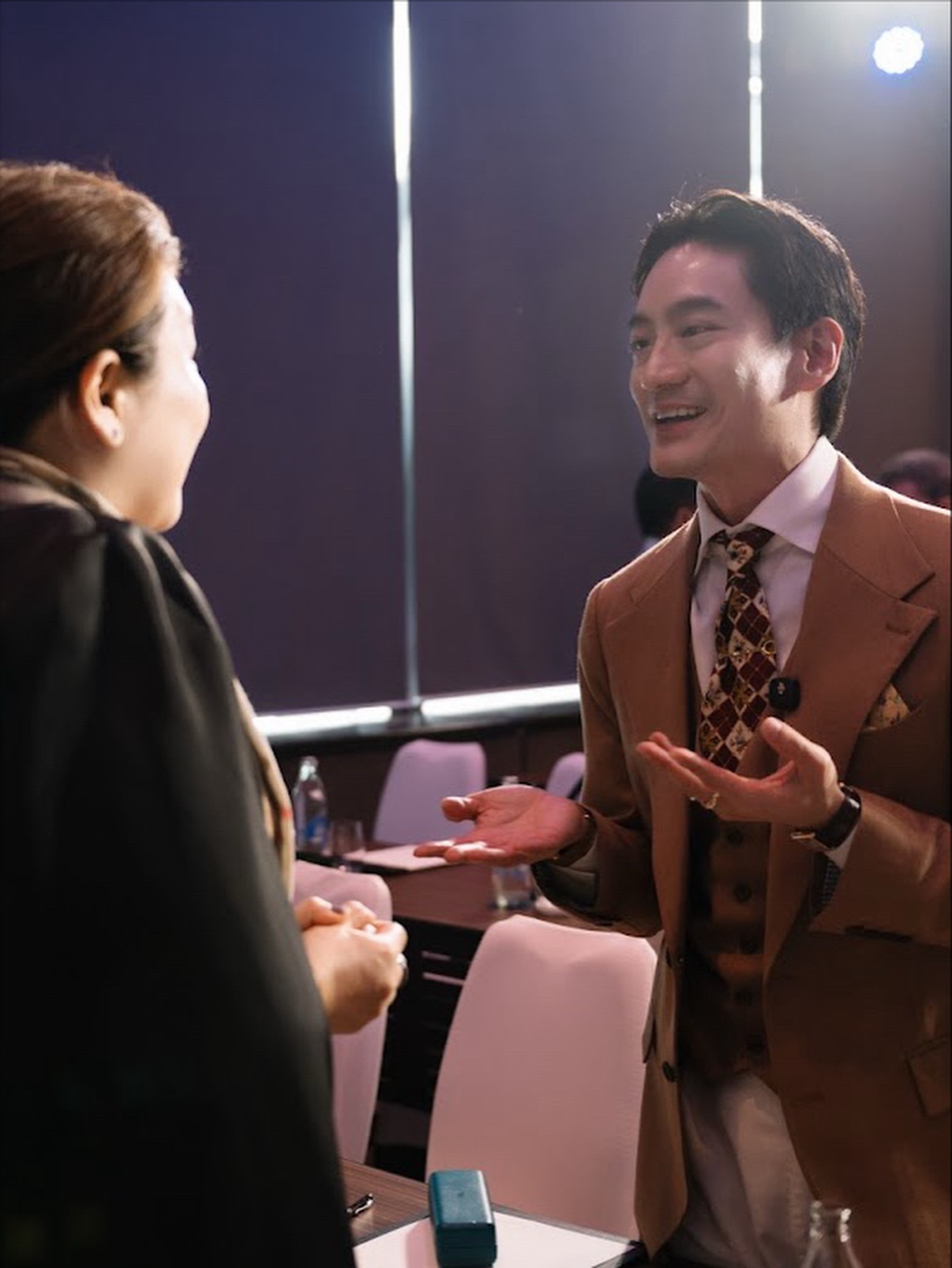 โอ๊ค - สมิทธิ์ อารยะสกุล