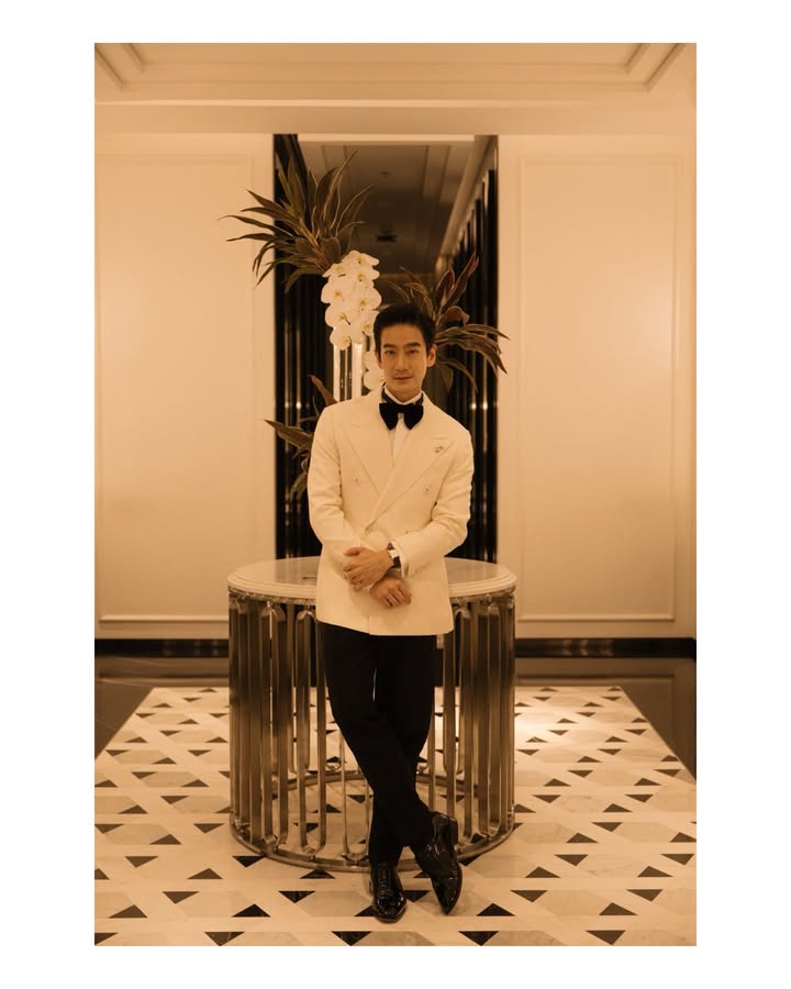 โอ๊ค - สมิทธิ์ อารยะสกุล