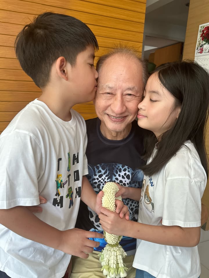 โอ๊ค - สมิทธิ์ อารยะสกุล