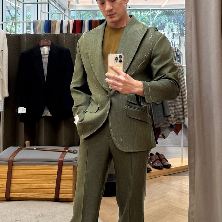 โอ๊ค - สมิทธิ์ อารยะสกุล