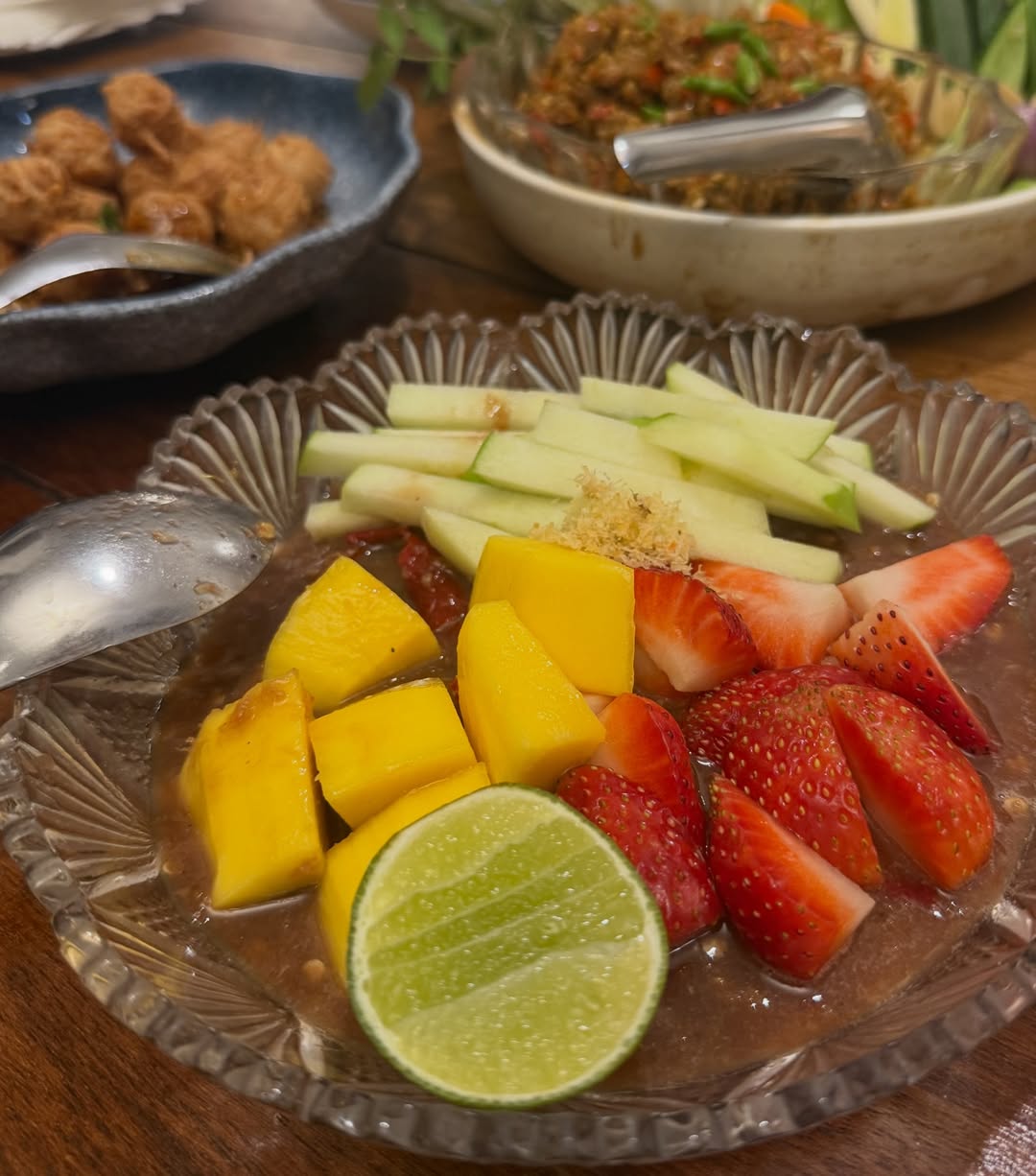 โอ๊ค - สมิทธิ์ อารยะสกุล