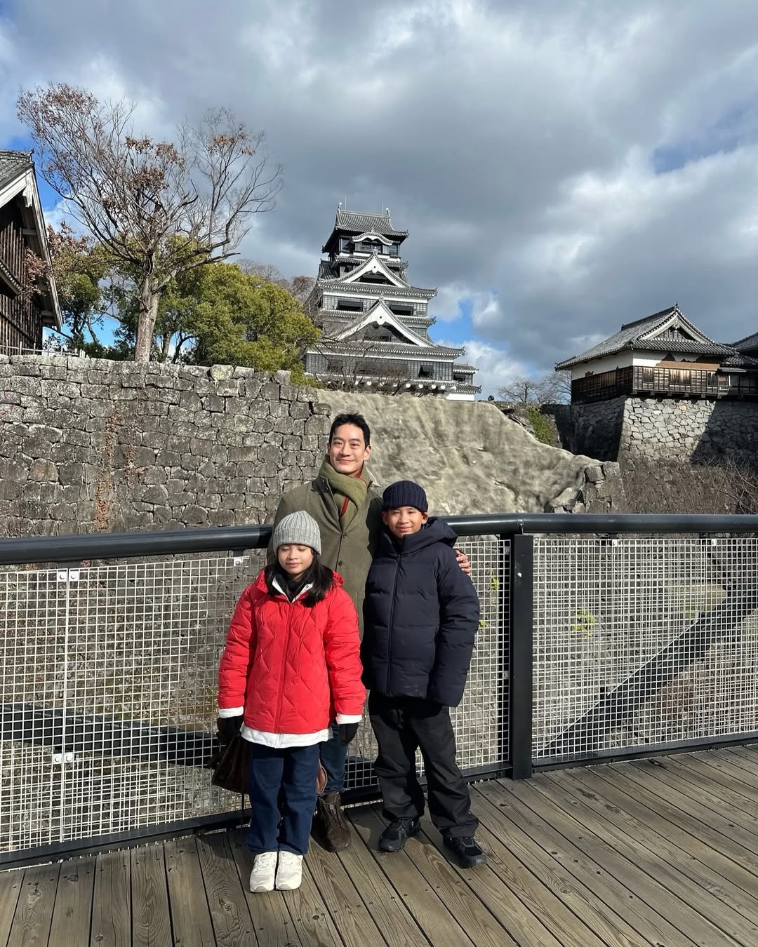 โอ๊ค - สมิทธิ์ อารยะสกุล