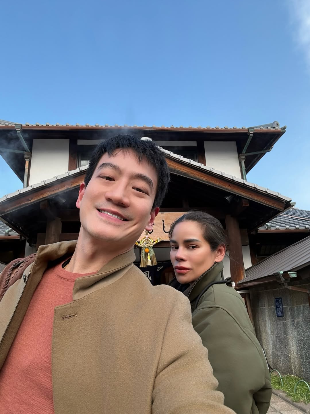 โอ๊ค - สมิทธิ์ อารยะสกุล