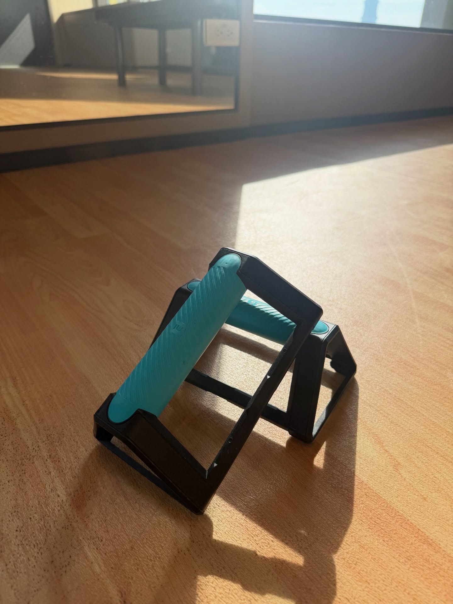 โอ๊ค - สมิทธิ์ อารยะสกุล