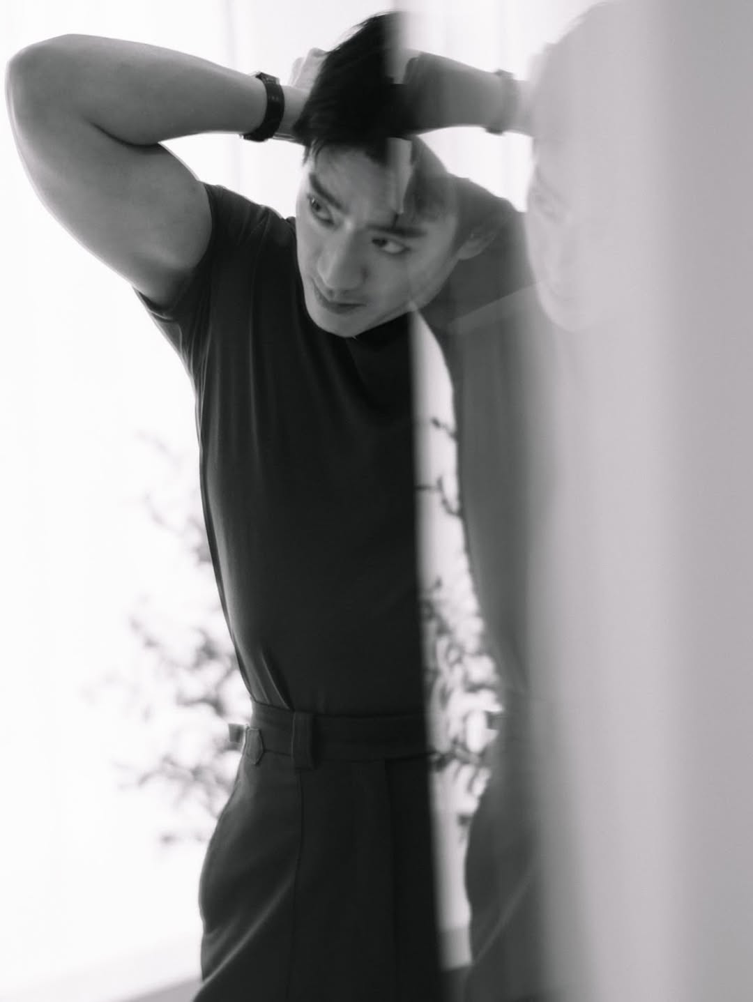 โอ๊ค - สมิทธิ์ อารยะสกุล