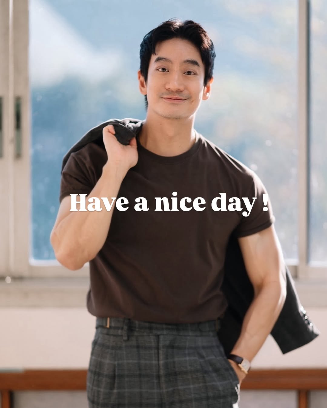 โอ๊ค - สมิทธิ์ อารยะสกุล