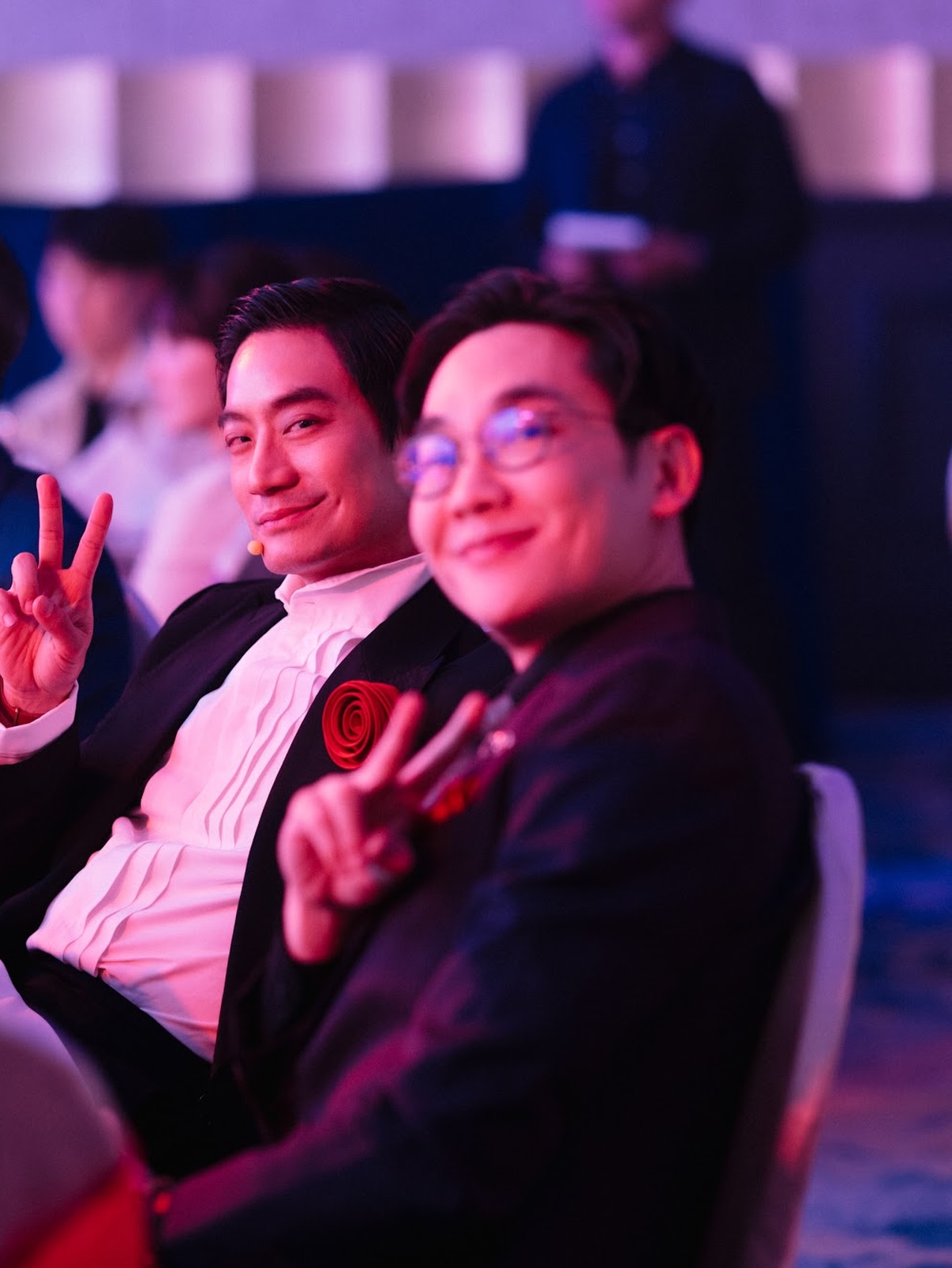 โอ๊ค - สมิทธิ์ อารยะสกุล