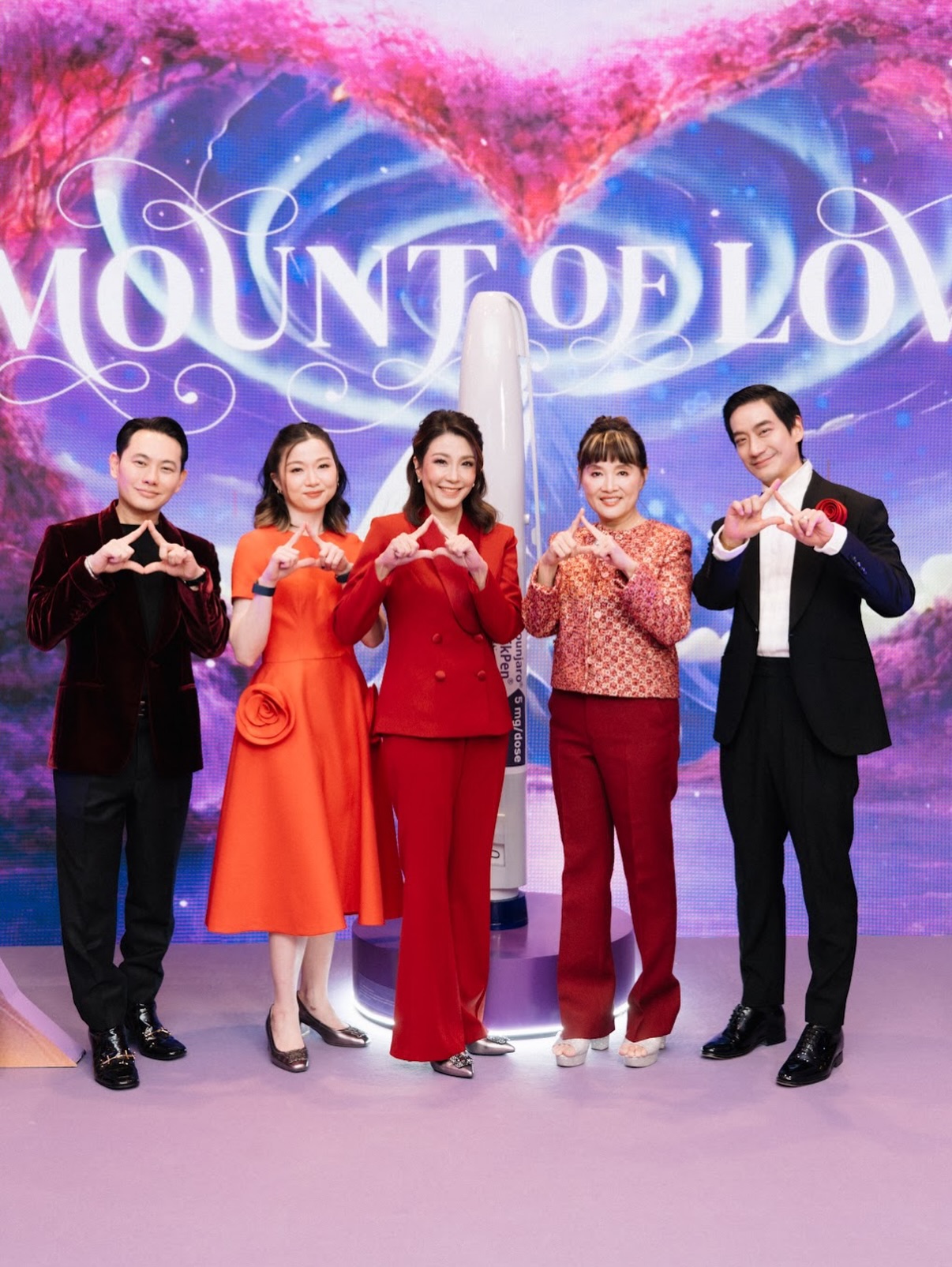 โอ๊ค - สมิทธิ์ อารยะสกุล