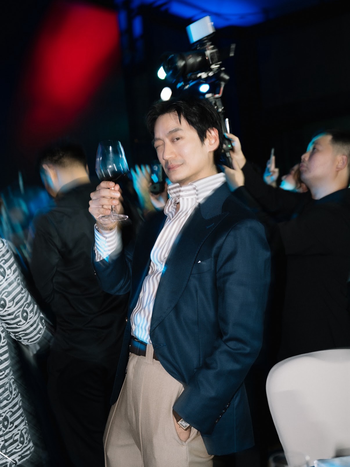 โอ๊ค - สมิทธิ์ อารยะสกุล