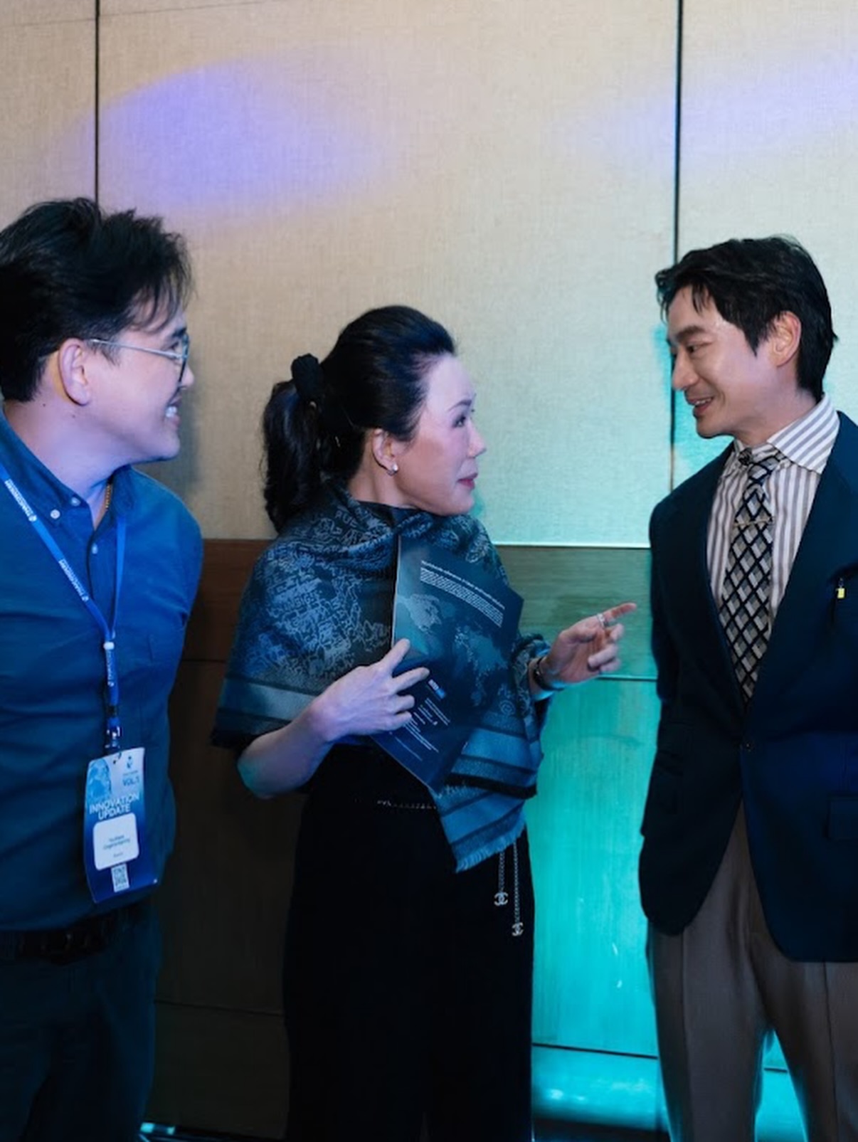 โอ๊ค - สมิทธิ์ อารยะสกุล