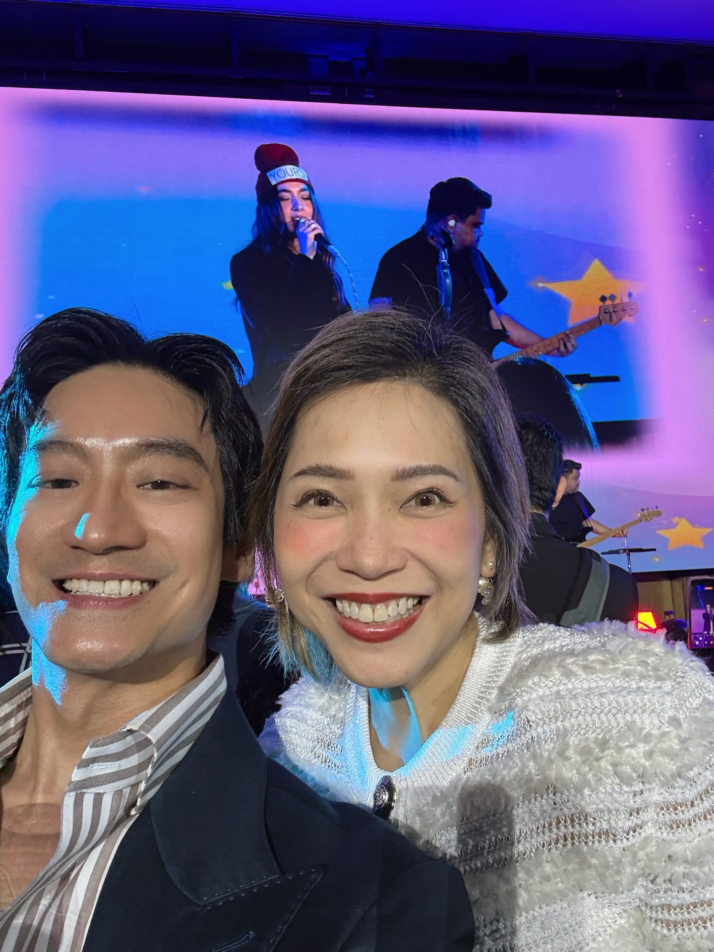 โอ๊ค - สมิทธิ์ อารยะสกุล