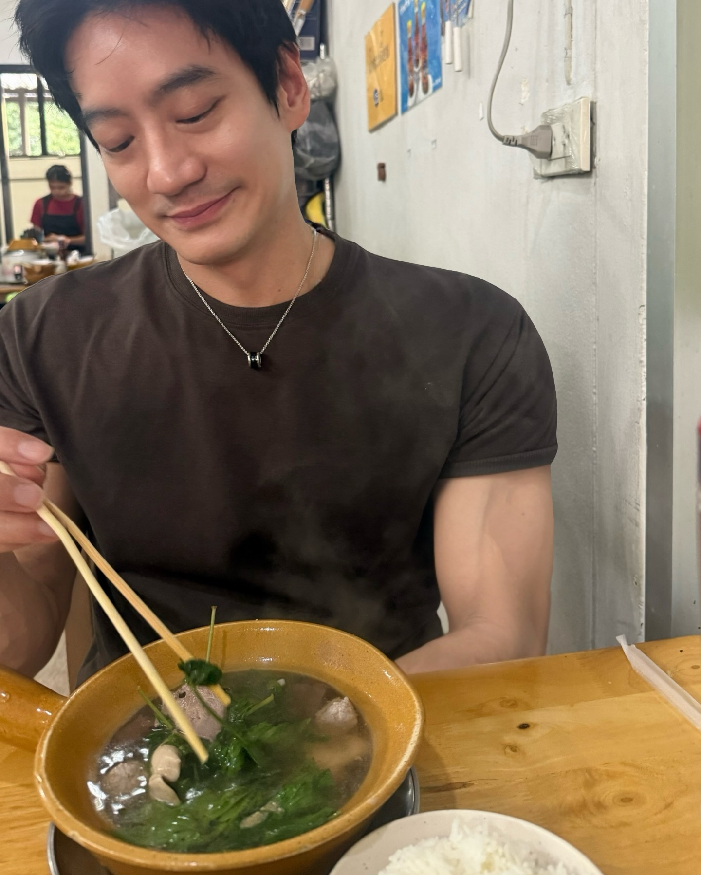 โอ๊ค - สมิทธิ์ อารยะสกุล