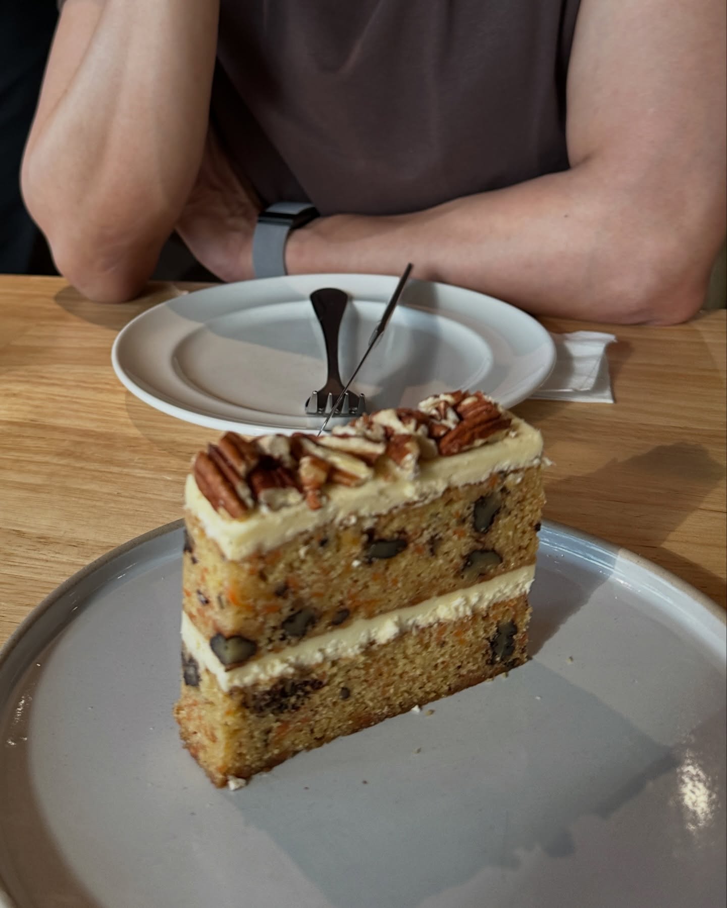 โอ๊ค - สมิทธิ์ อารยะสกุล