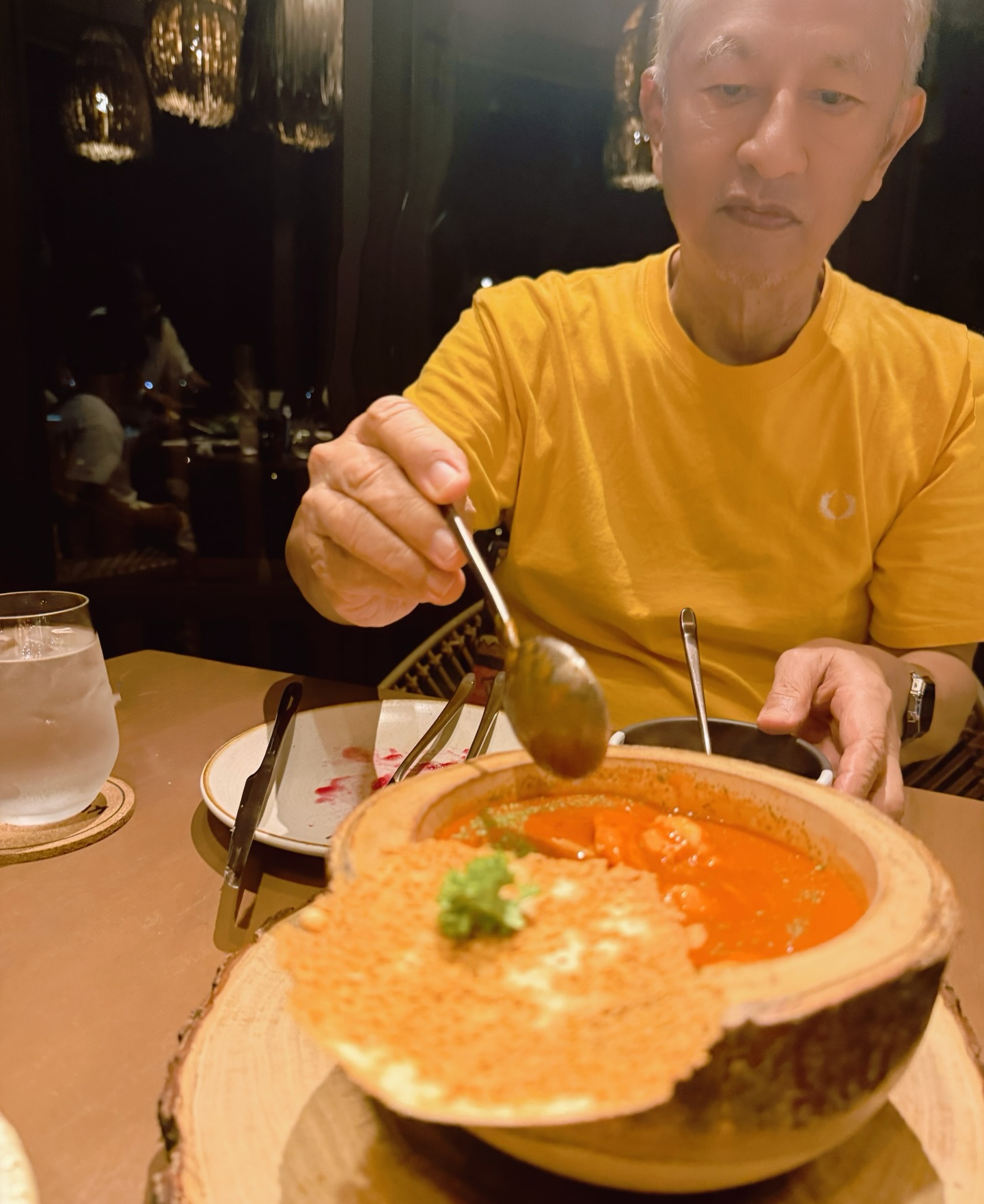 โอ๊ค - สมิทธิ์ อารยะสกุล