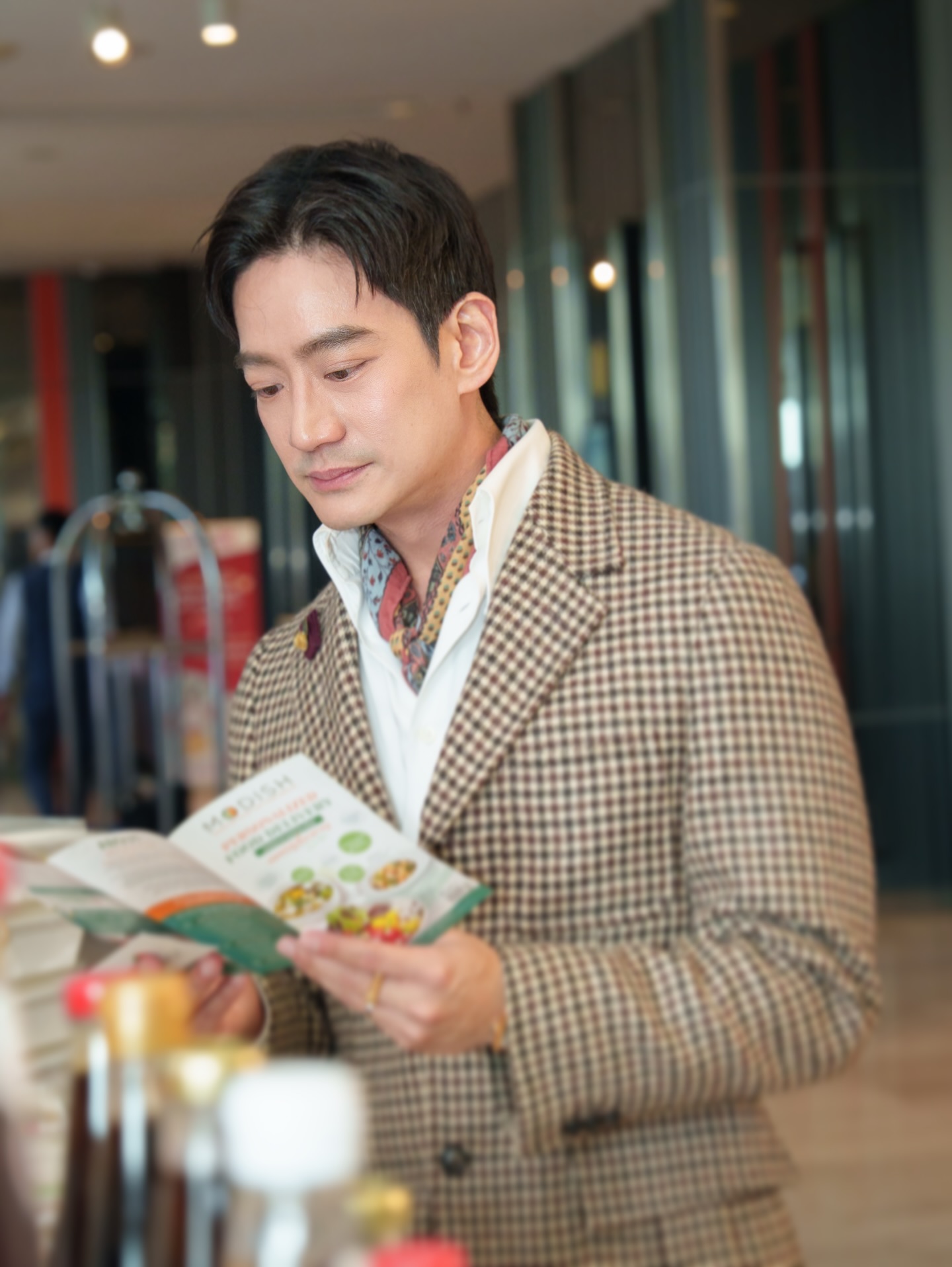 โอ๊ค - สมิทธิ์ อารยะสกุล