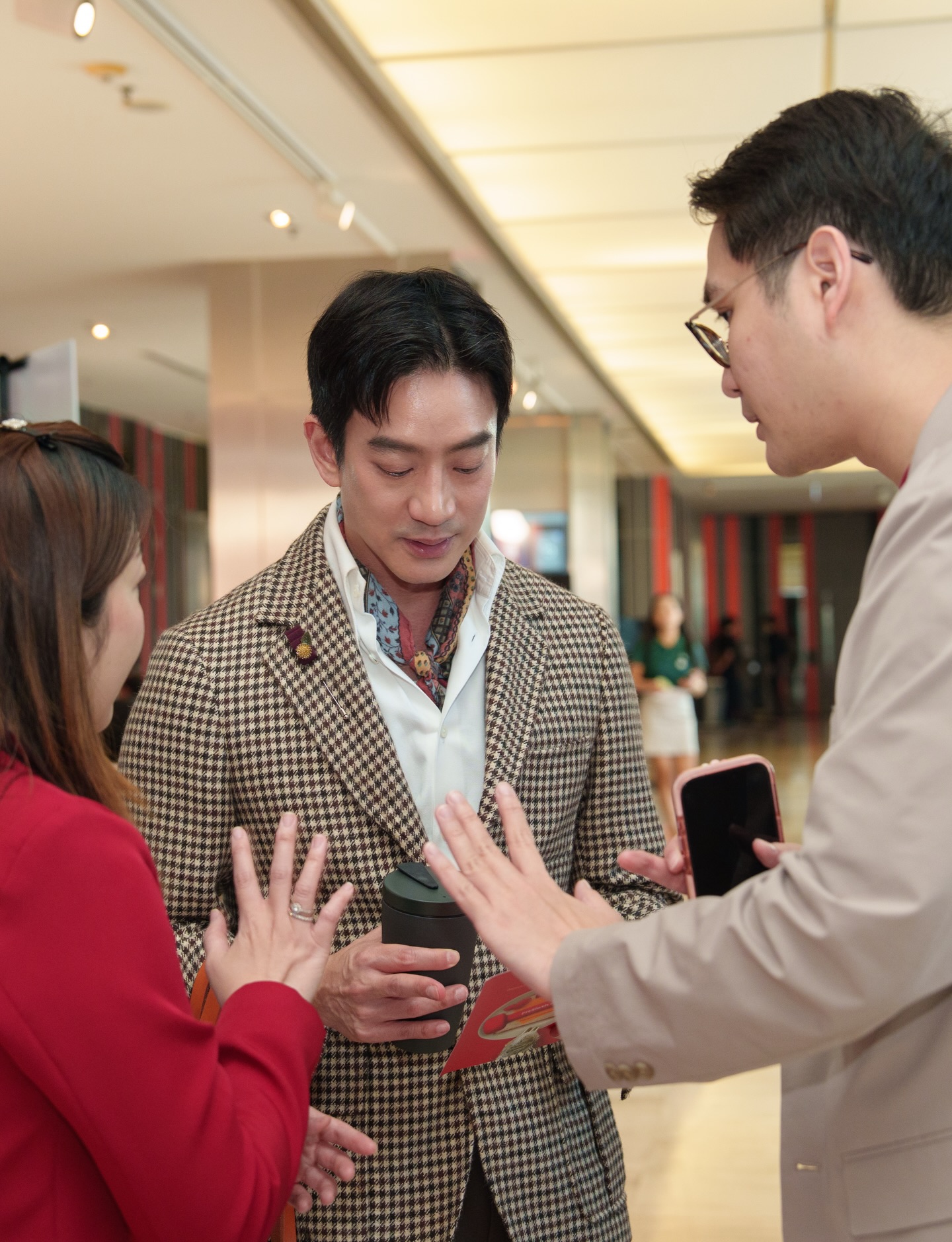 โอ๊ค - สมิทธิ์ อารยะสกุล