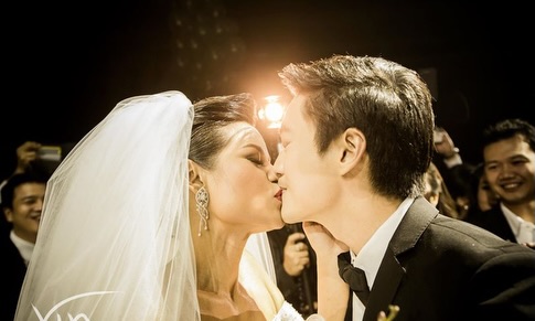 โอ๊ค - สมิทธิ์ อารยะสกุล