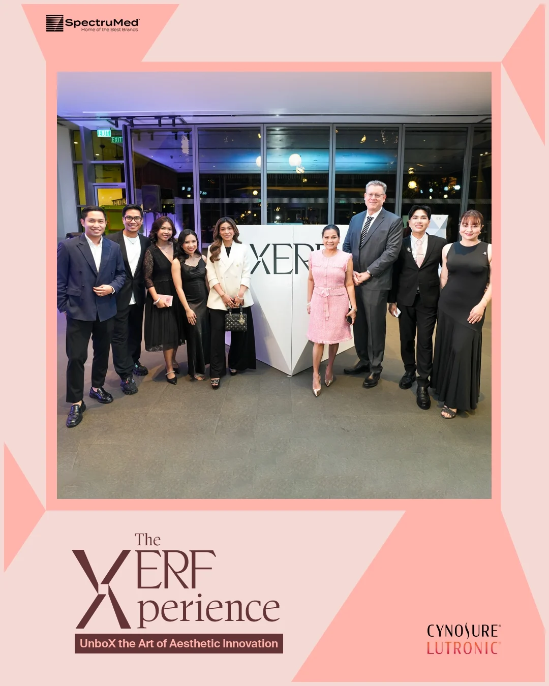 โอ๊ค - สมิทธิ์ อารยะสกุล