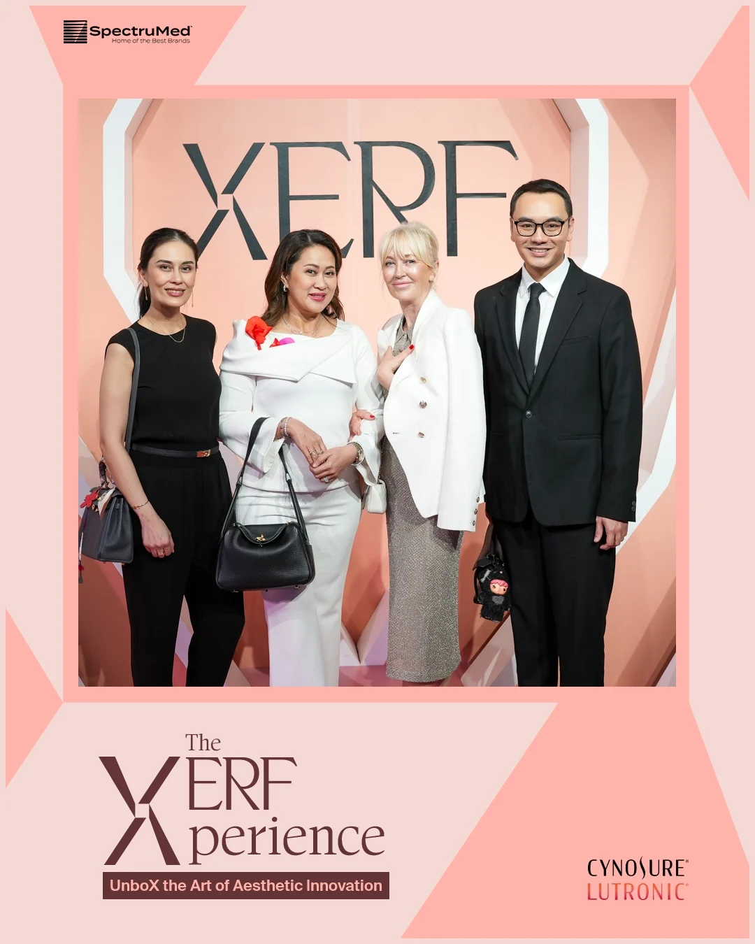 โอ๊ค - สมิทธิ์ อารยะสกุล